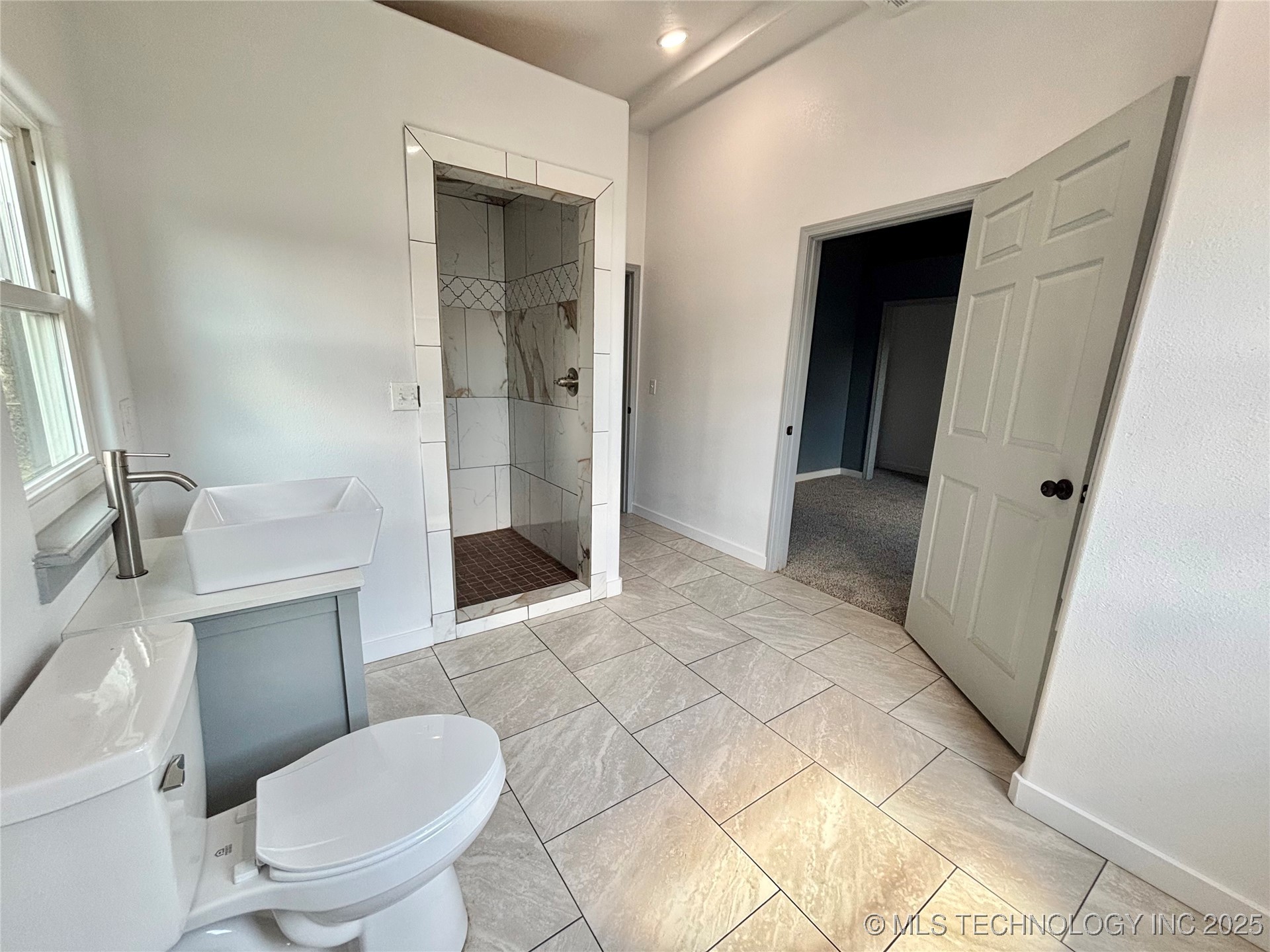 609 N C Street Property Photo 22