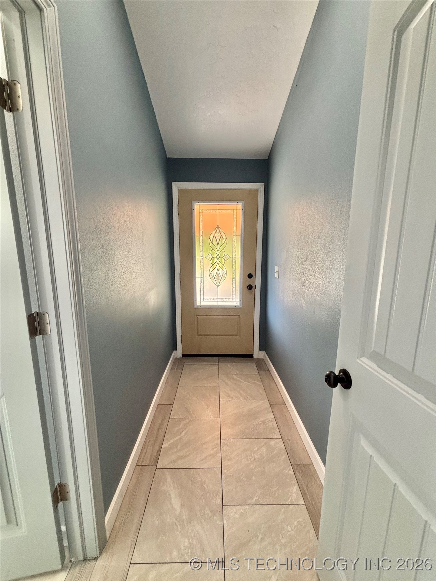 609 N C Street Property Photo 24