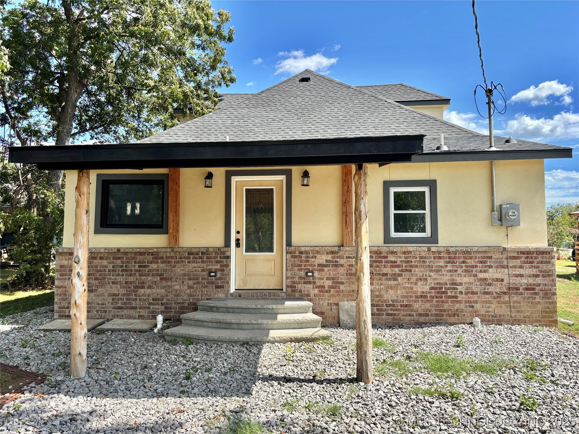 609 N C Street Property Photo 25