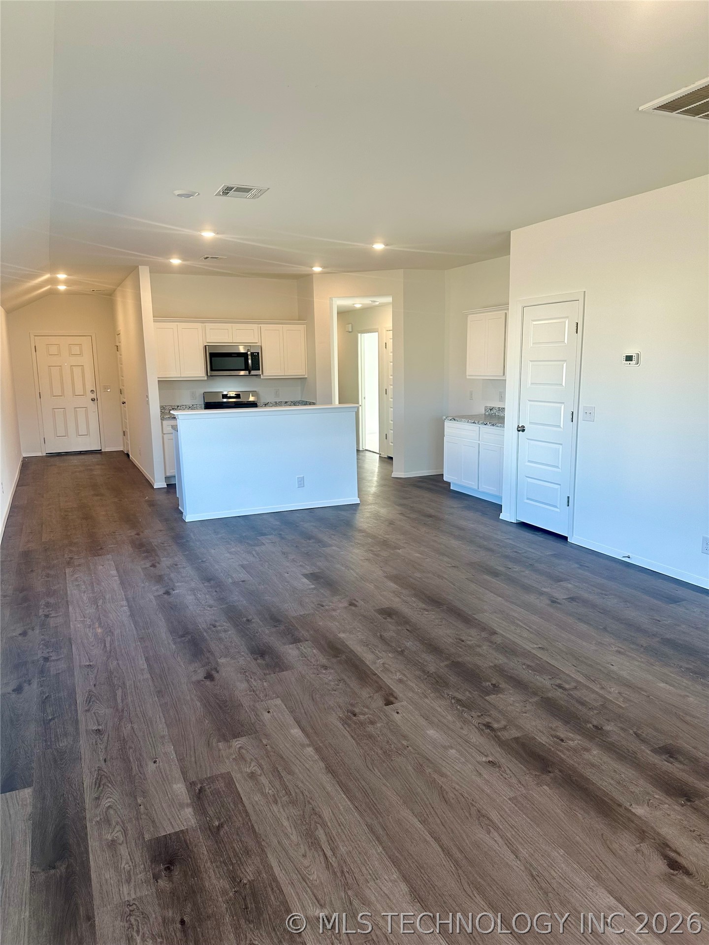 16 Blue Bell Street Property Photo 15