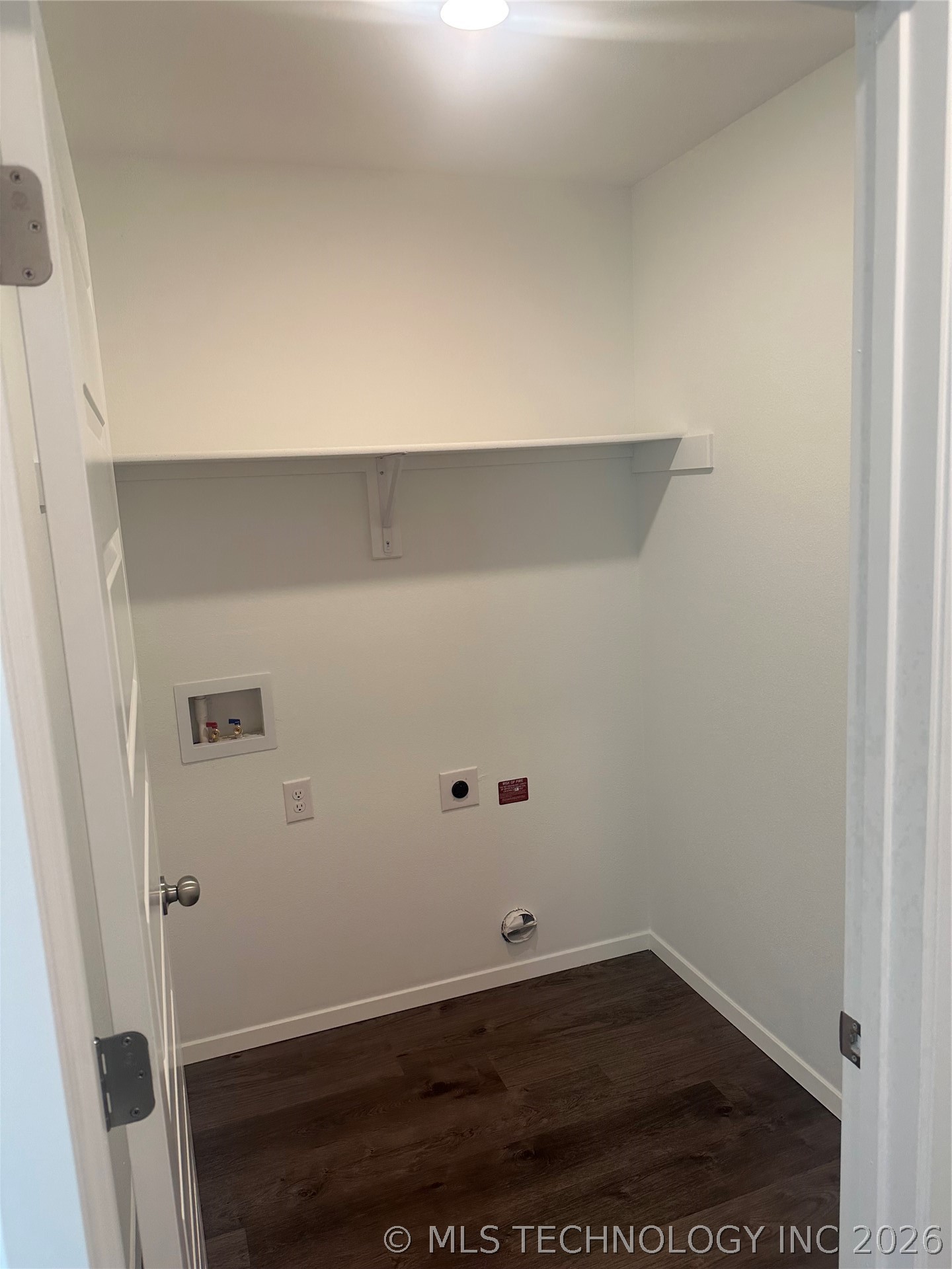 16 Blue Bell Street Property Photo 23