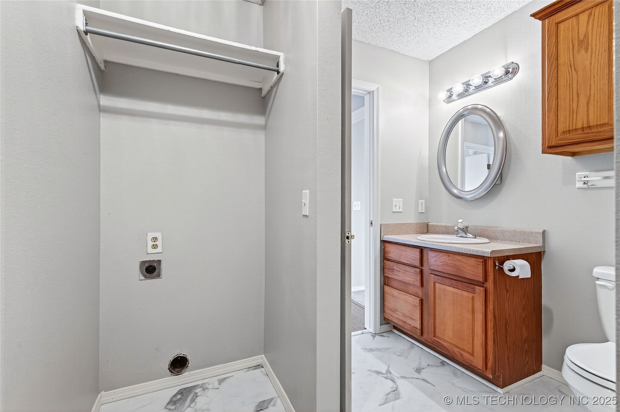 624 Ne Fenway Avenue Property Photo 21