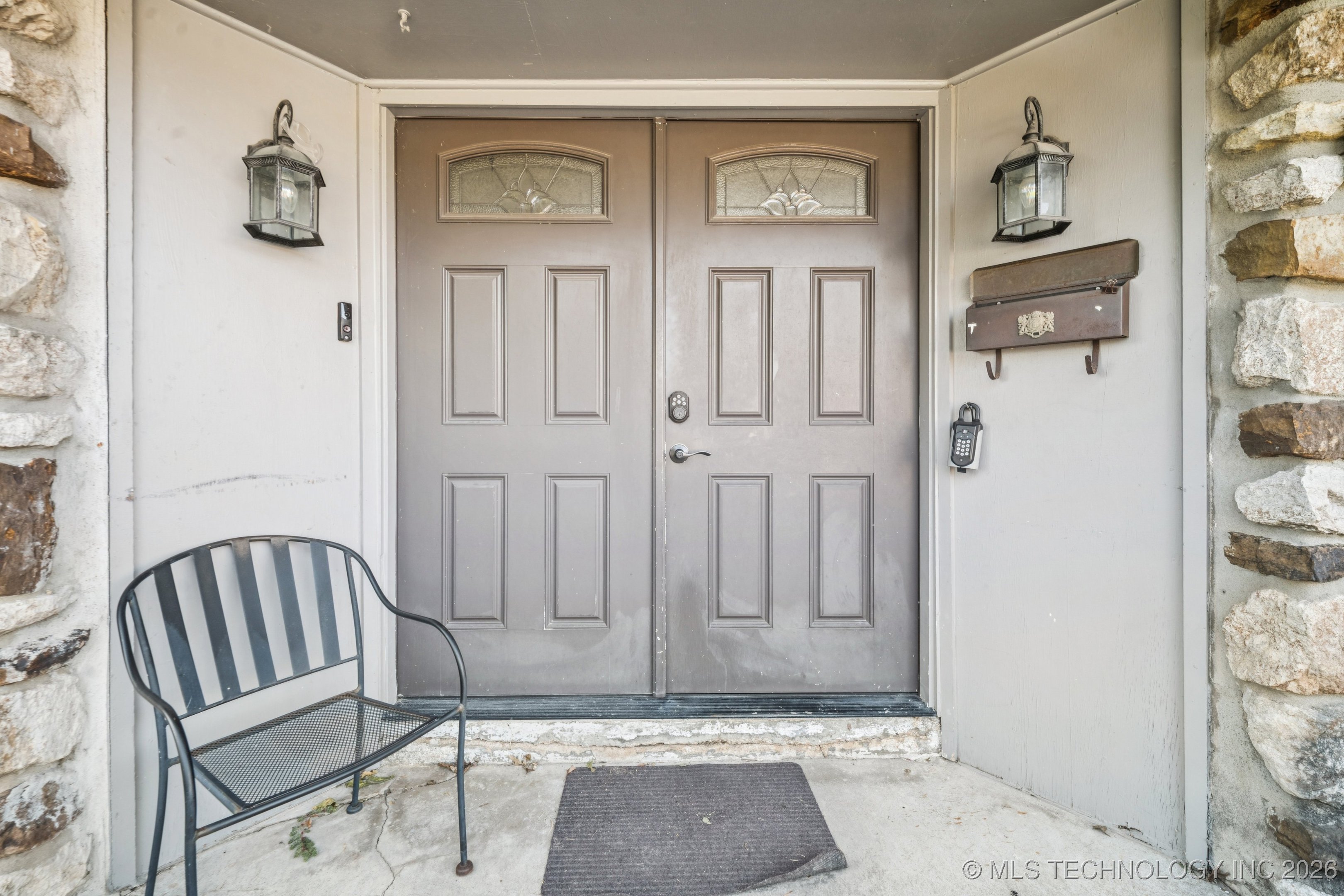 3944 S 93rd East Avenue Property Photo 3