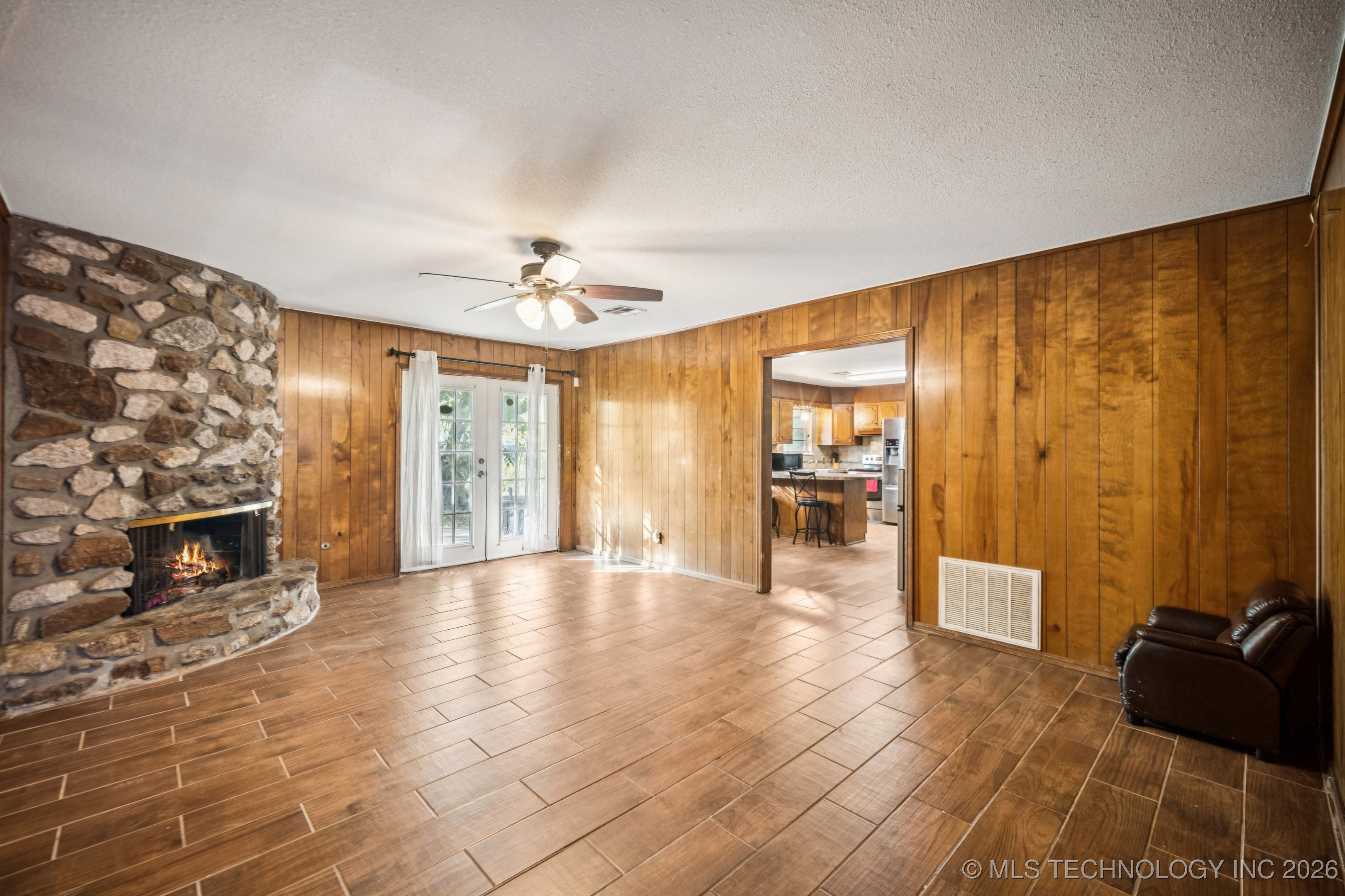 3944 S 93rd East Avenue Property Photo 4