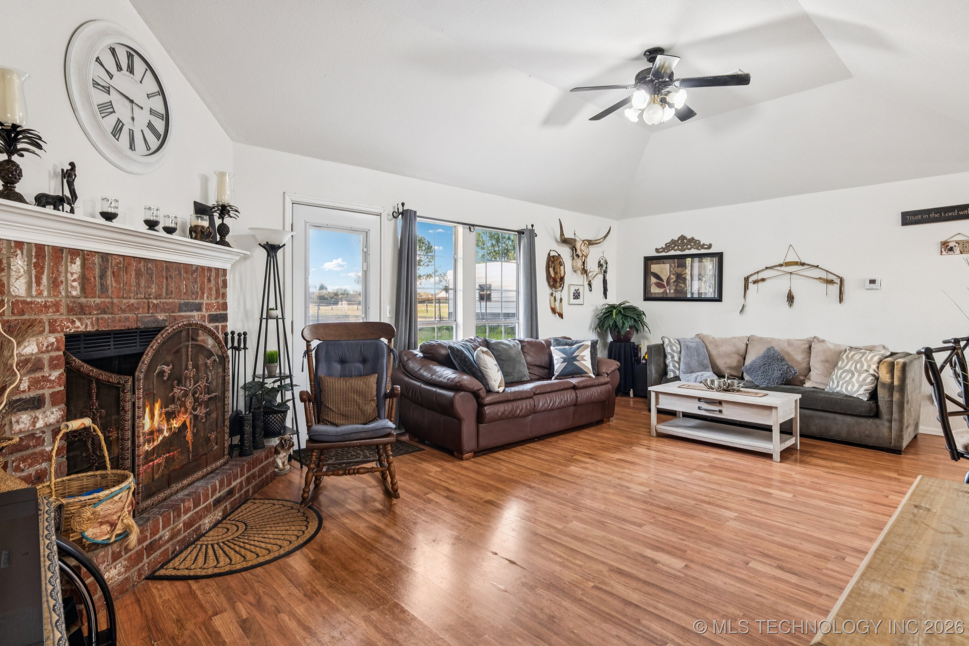 25152 S Hackamore Road E Property Photo 8