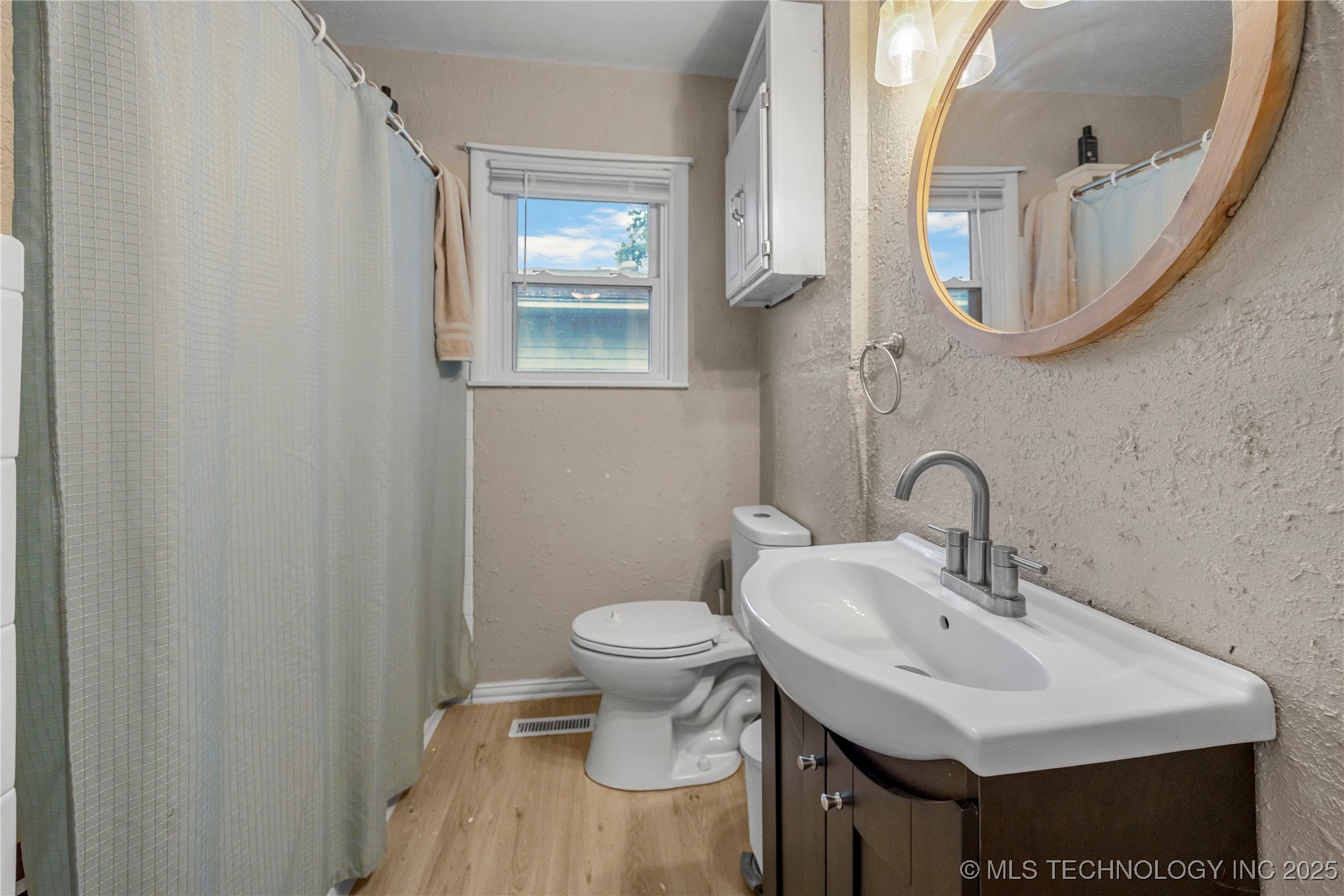 715 N Adair Property Photo 15