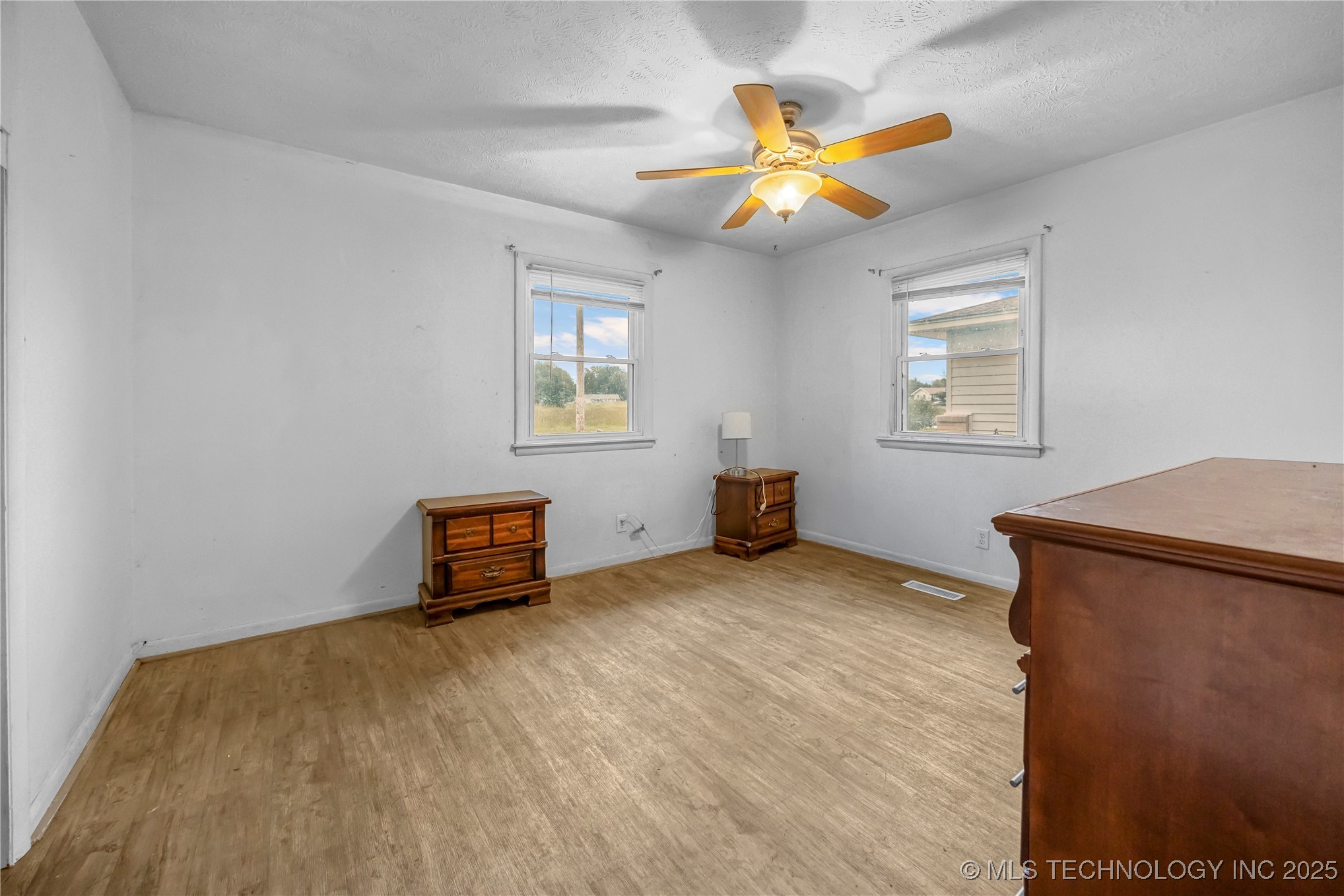 715 N Adair Property Photo 17