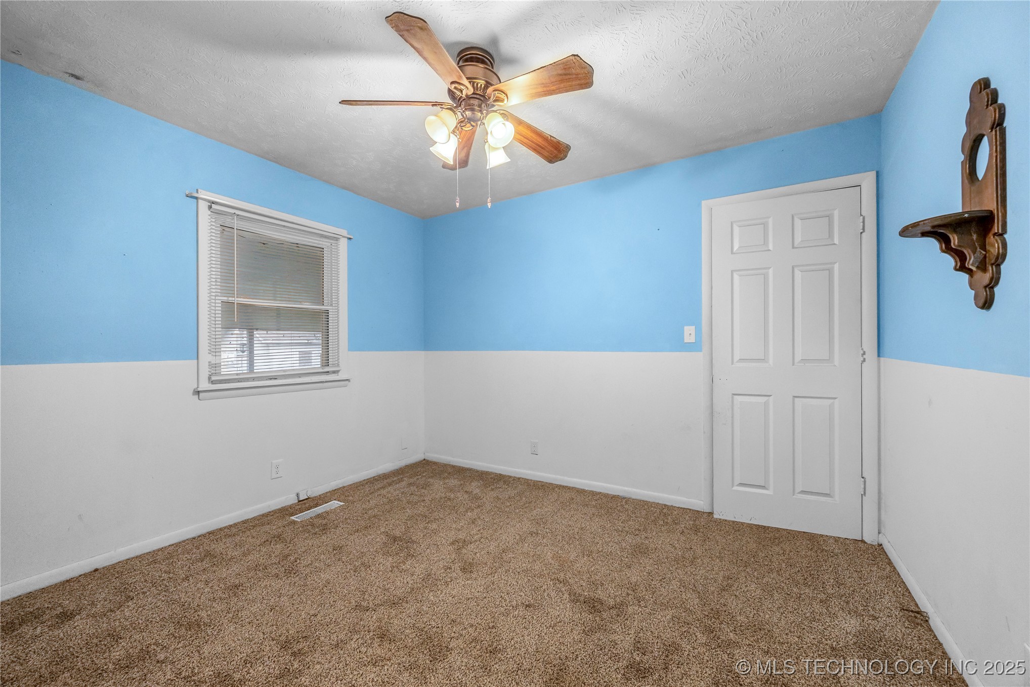 715 N Adair Property Photo 18