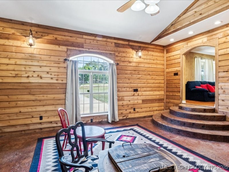 751 Christmas Lane Property Photo 9