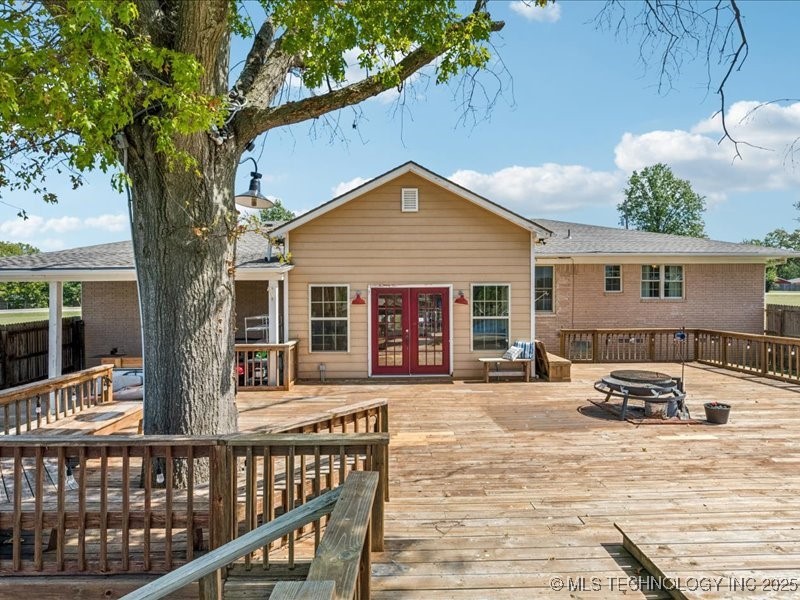 751 Christmas Lane Property Photo 29