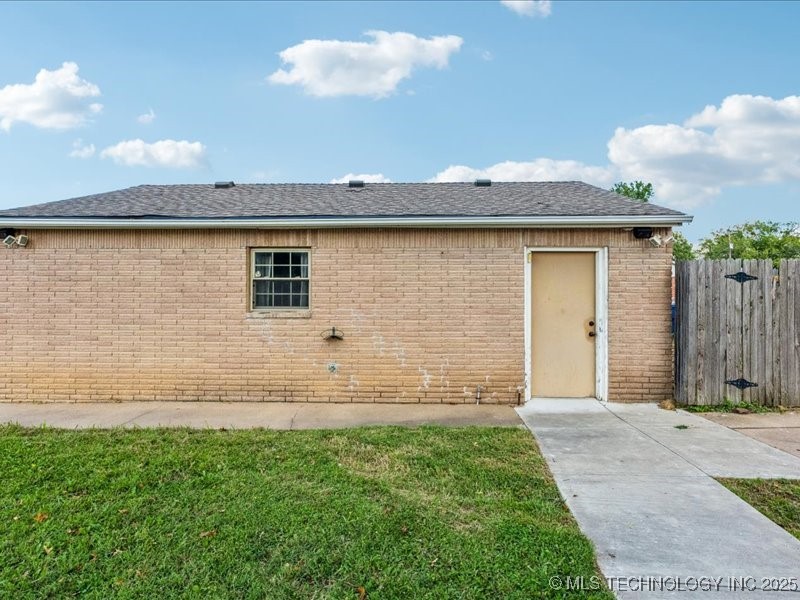 751 Christmas Lane Property Photo 32