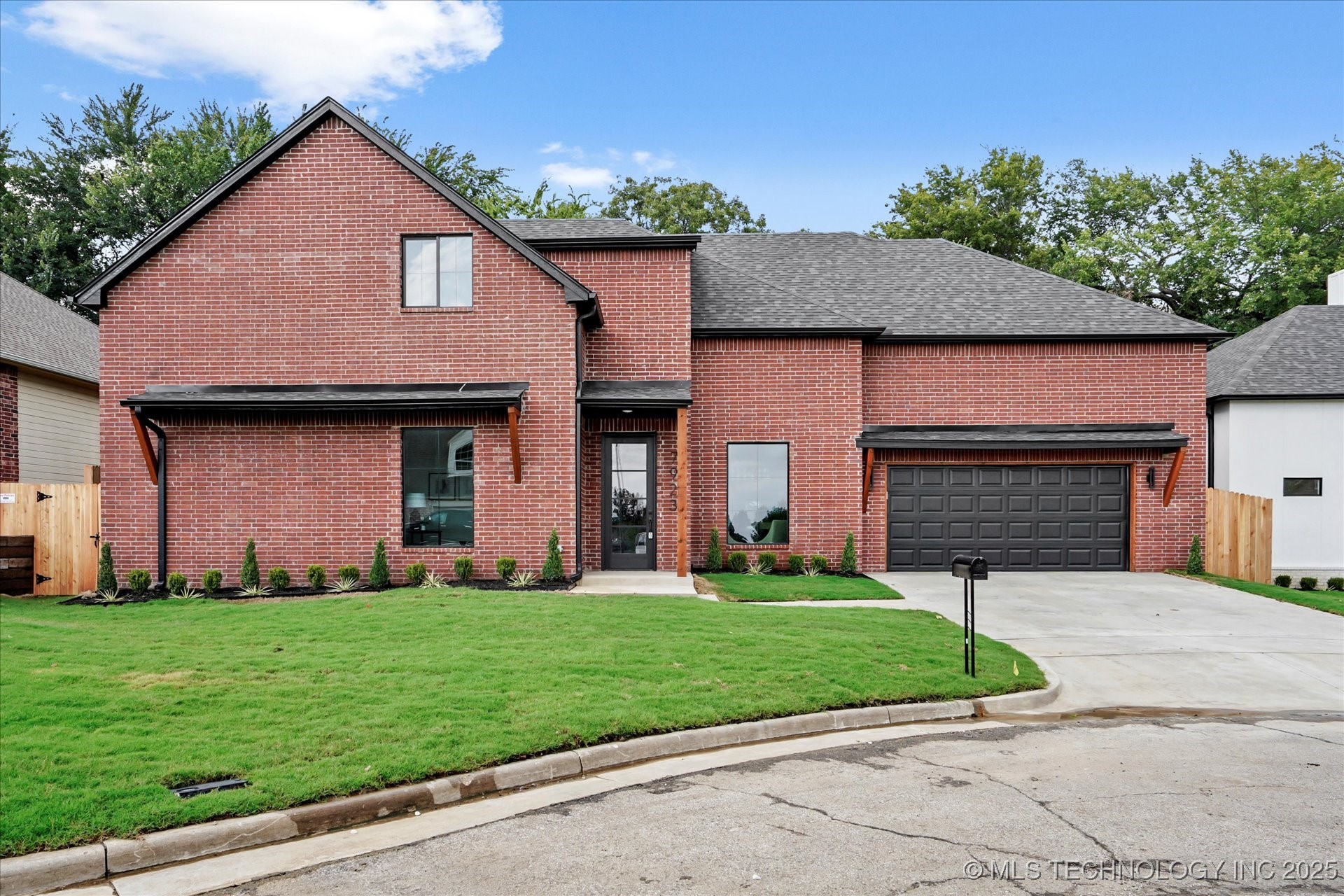 7923 E 26th Place Property Photo 1