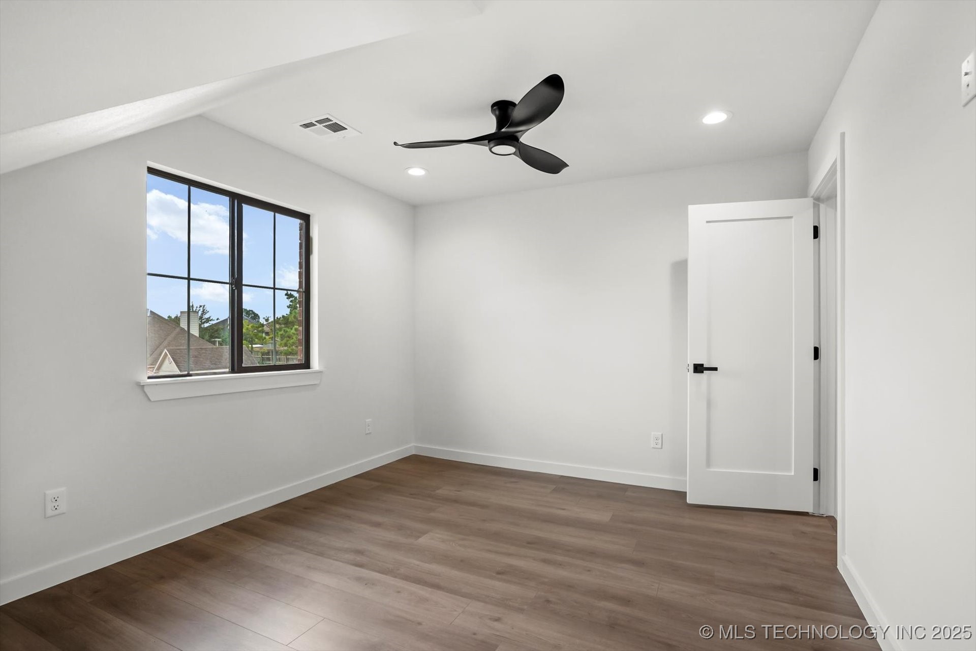 7923 E 26th Place Property Photo 26