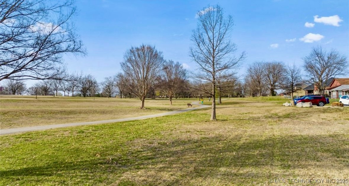 7923 E 26th Place Property Photo 32