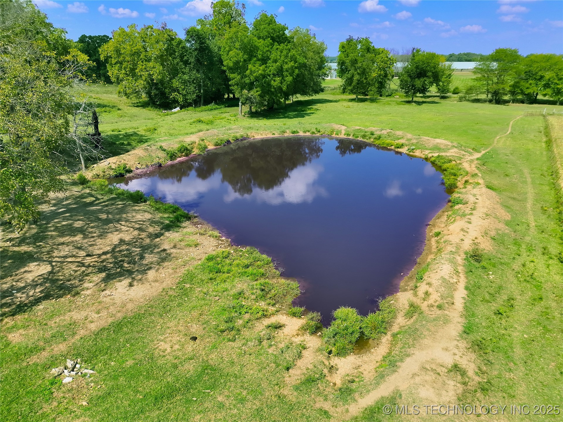 690 Road Property Photo 10