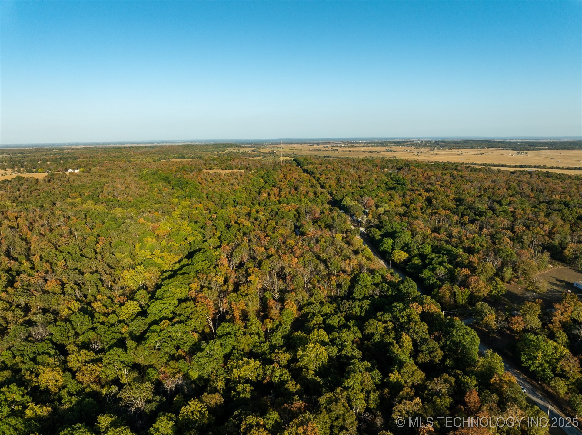 26353 E 300 Road Property Photo 22