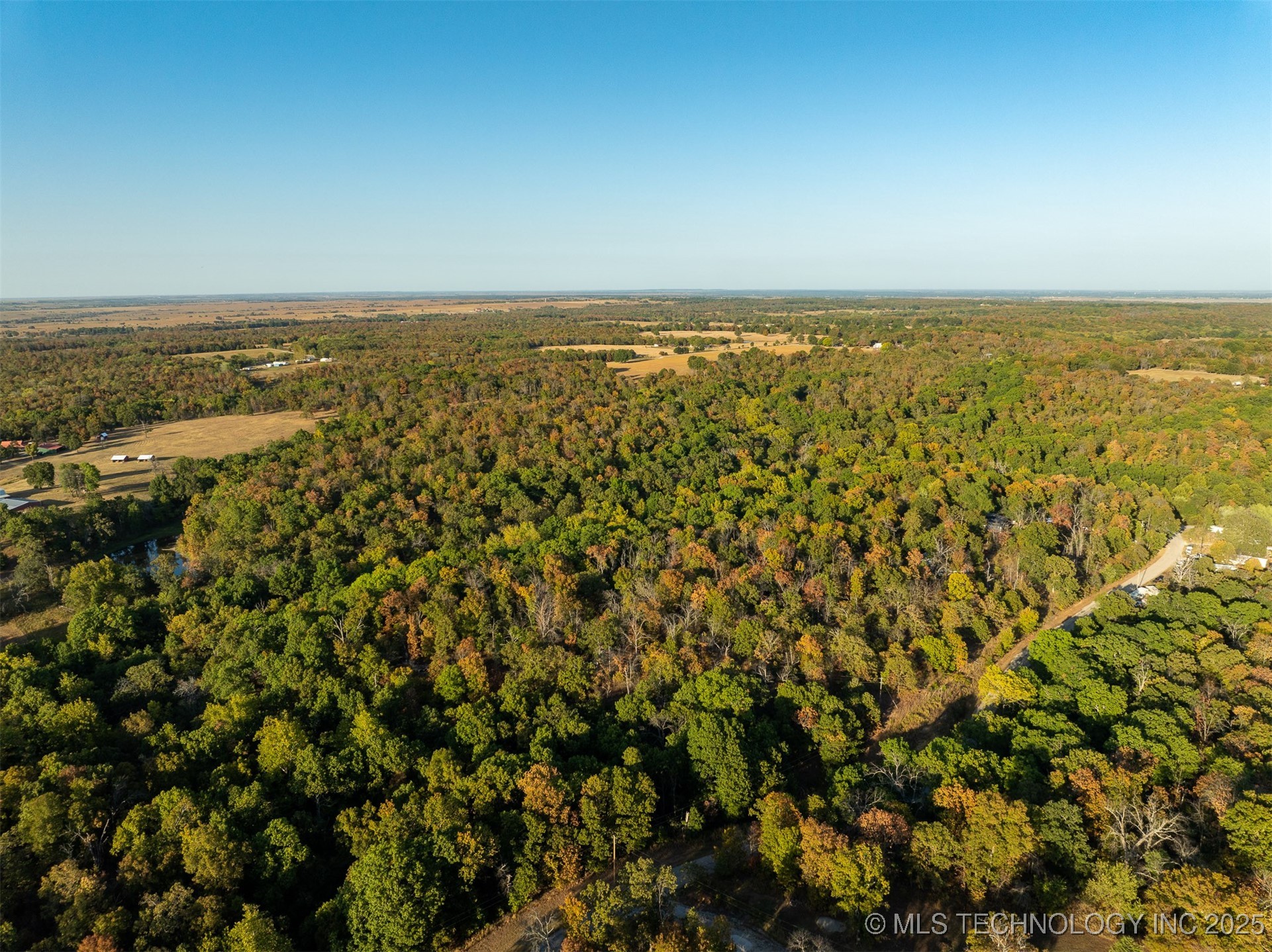 26353 E 300 Road Property Photo 43