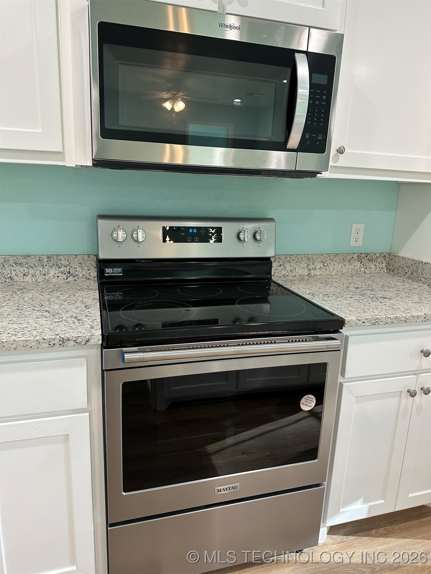 805 S 2nd Avenue Property Photo 6