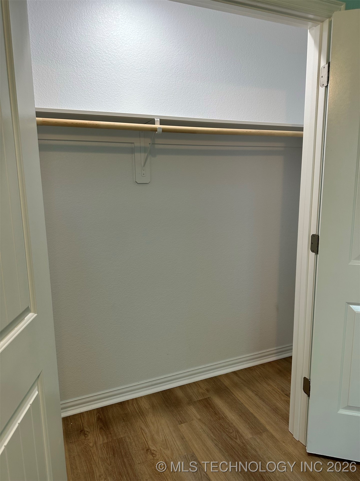 805 S 2nd Avenue Property Photo 18