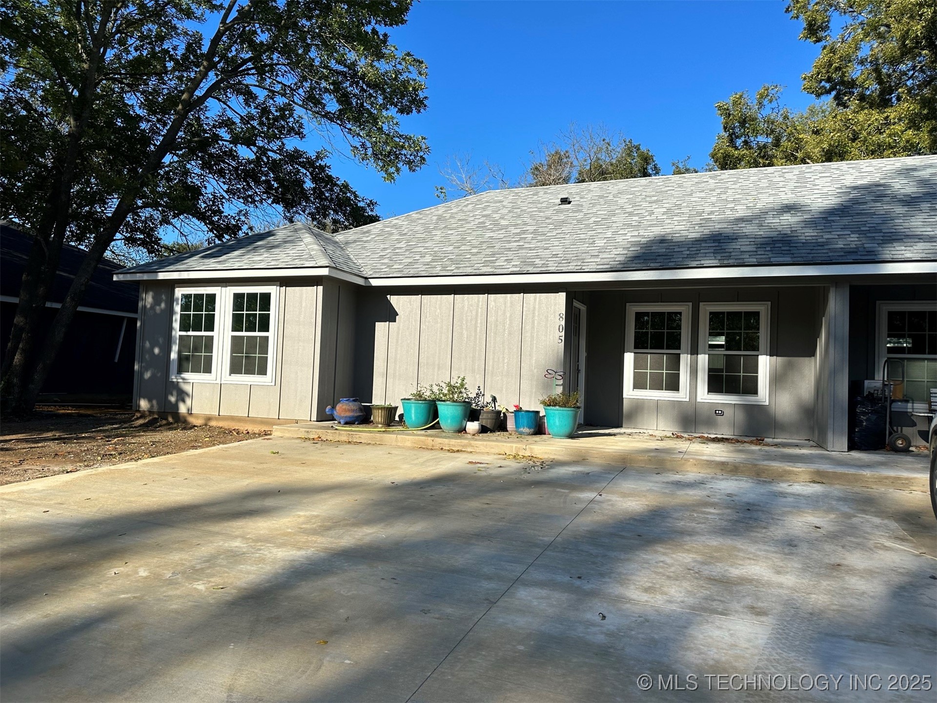 805 S 2nd Avenue Property Photo 26