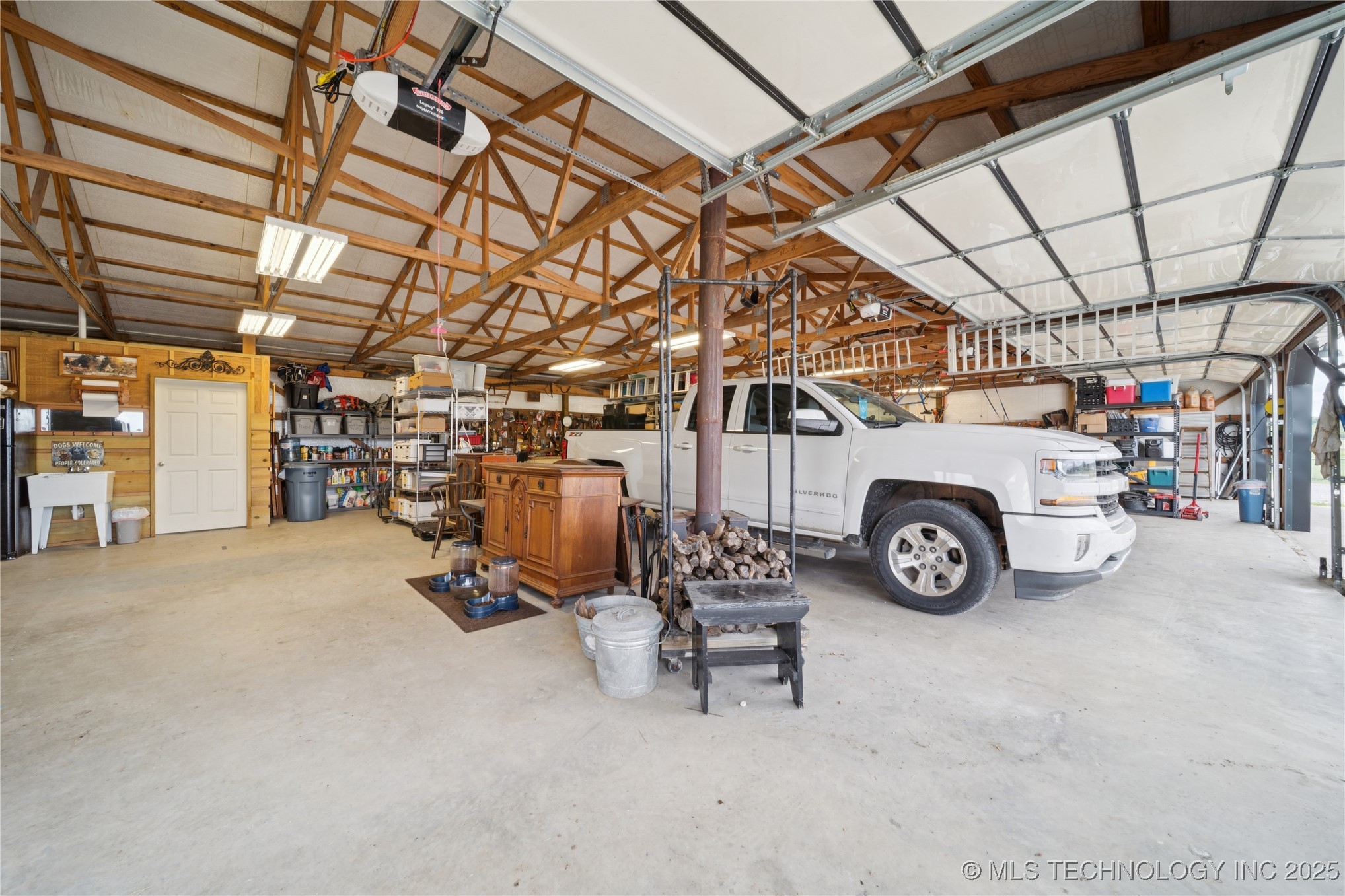 4320 N 135 Road Property Photo 8