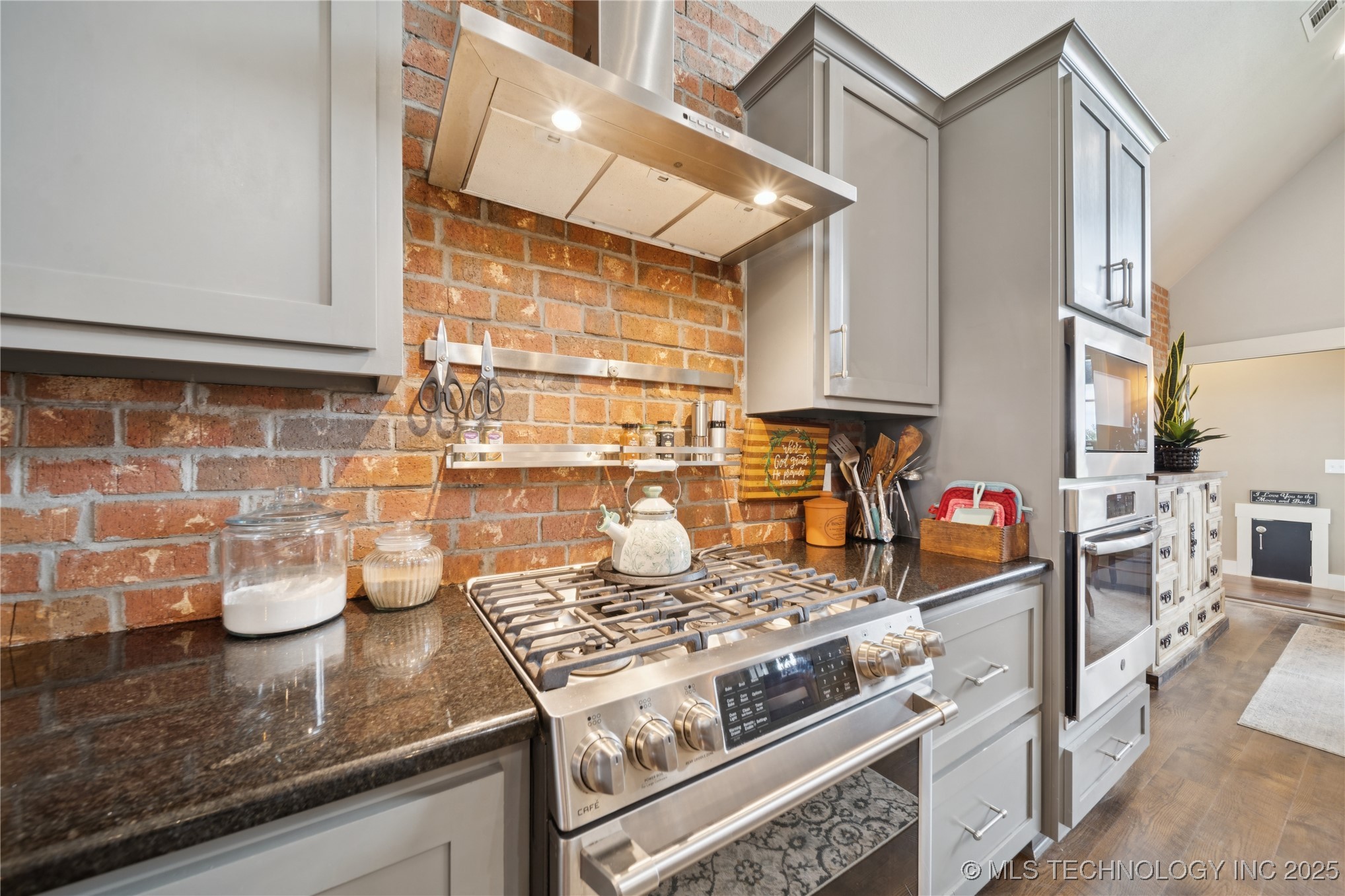 4320 N 135 Road Property Photo 27