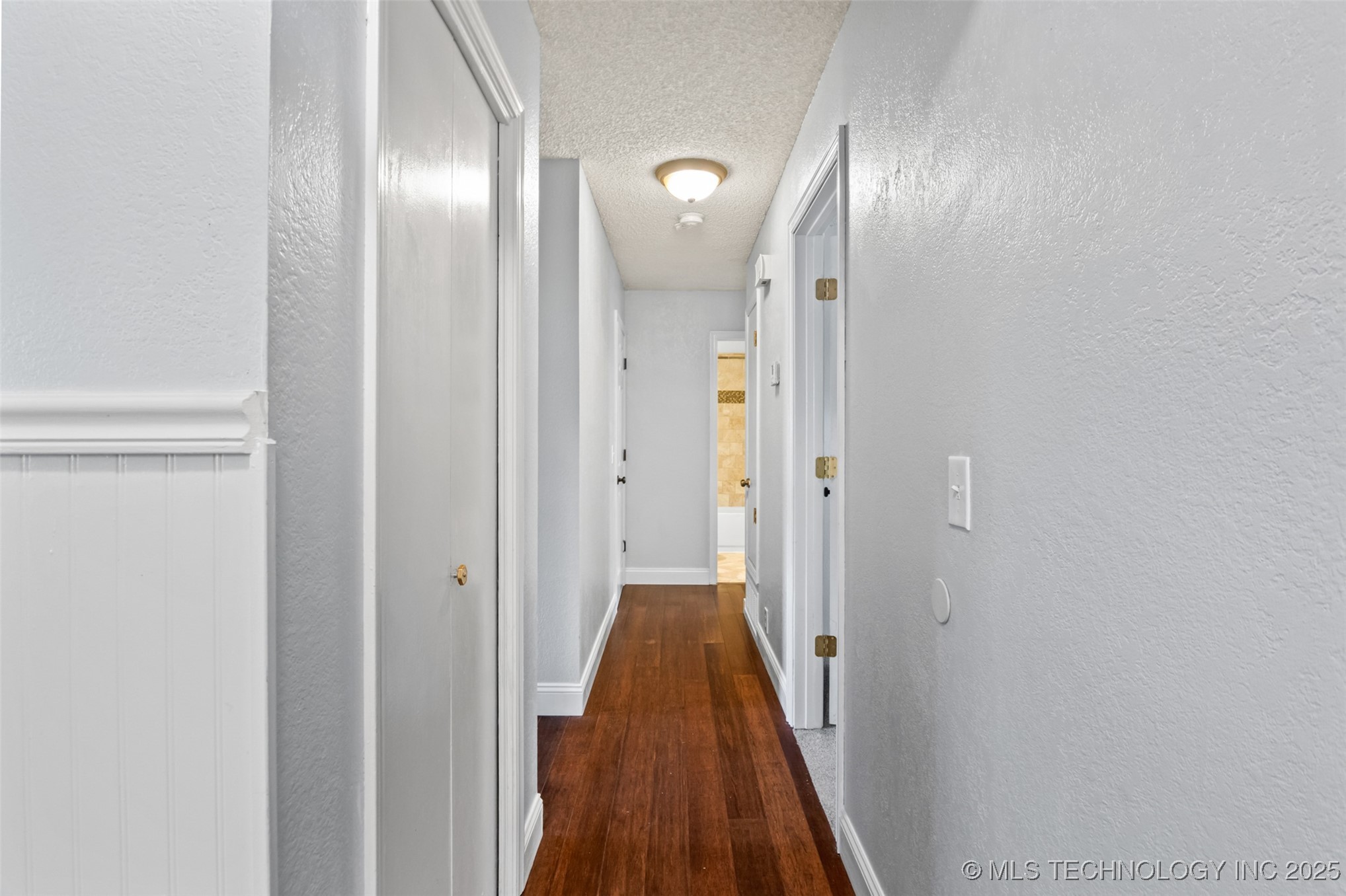 4607 Rolling Hills Drive Property Photo 17