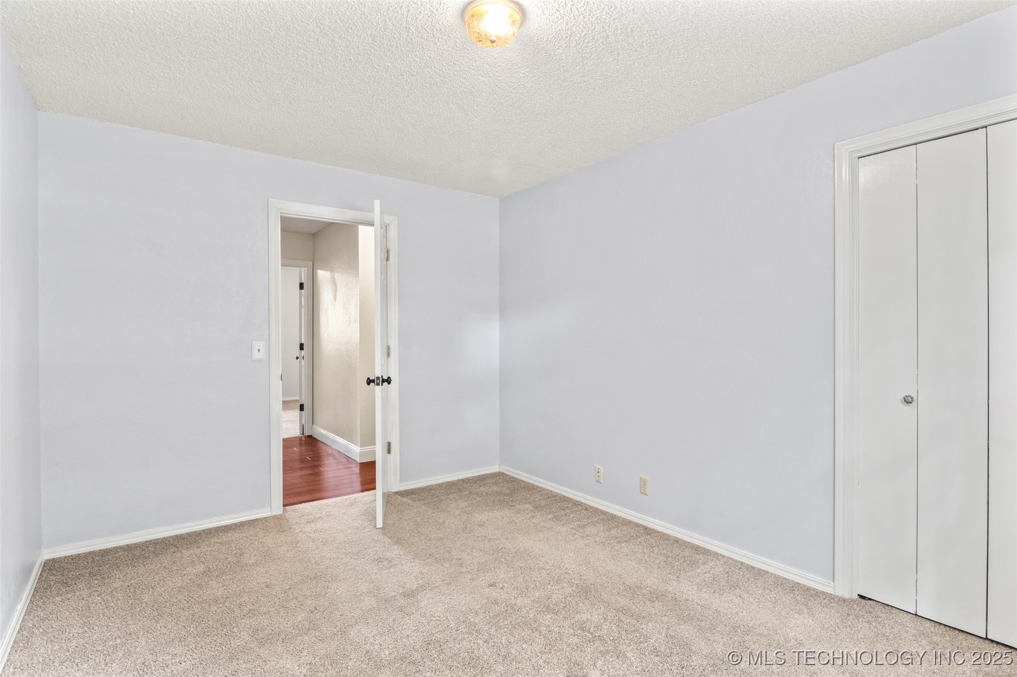 4607 Rolling Hills Drive Property Photo 24