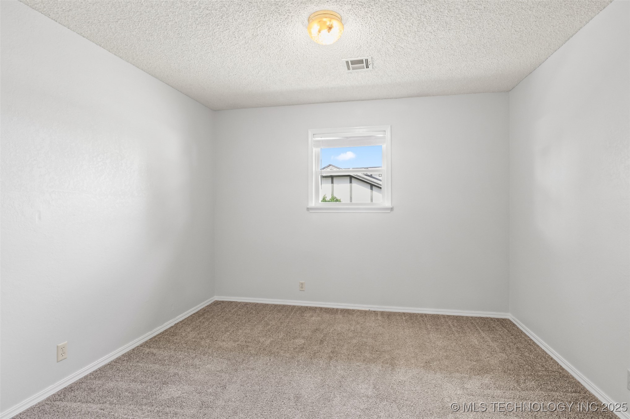 4607 Rolling Hills Drive Property Photo 29