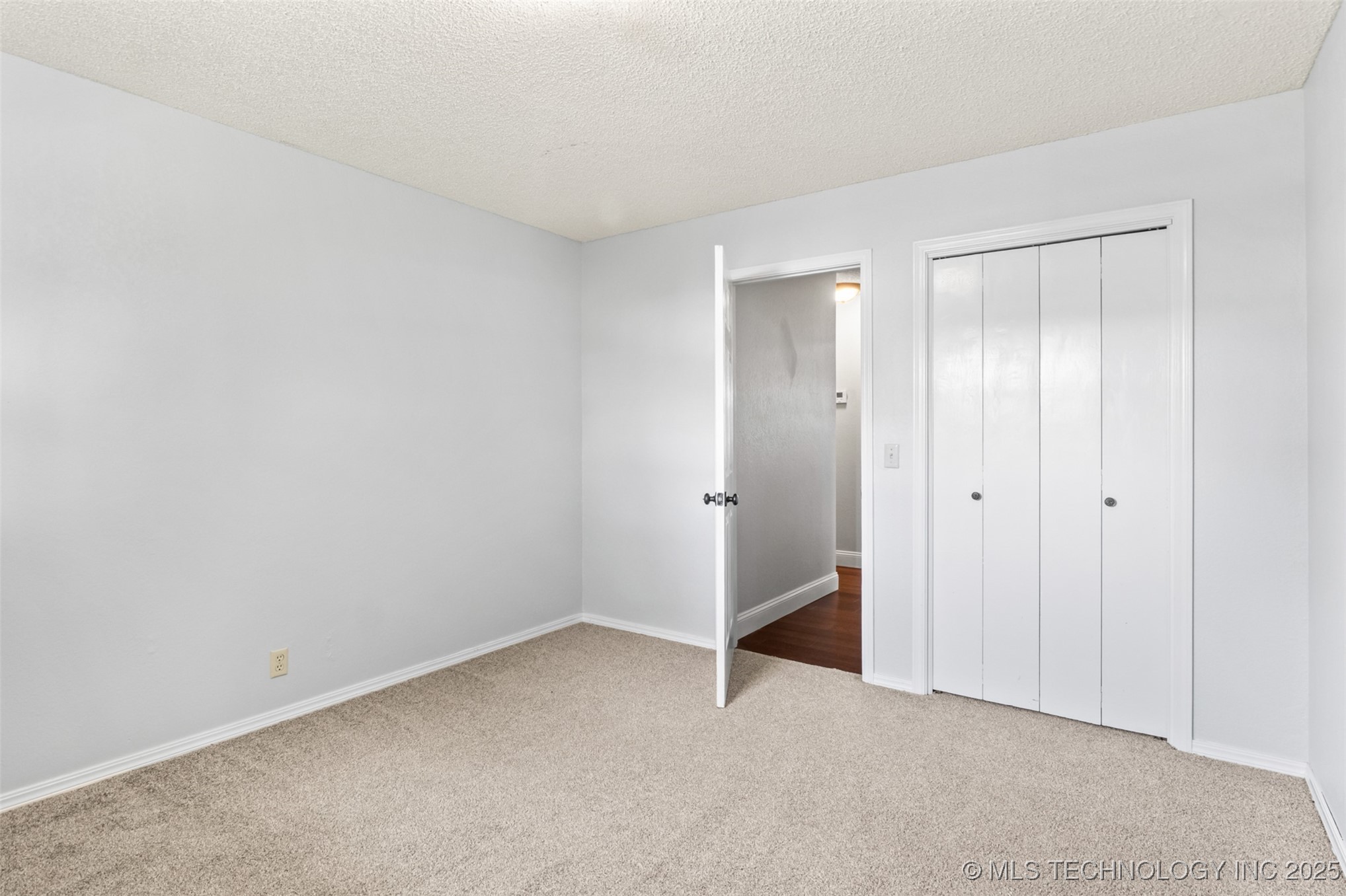 4607 Rolling Hills Drive Property Photo 30