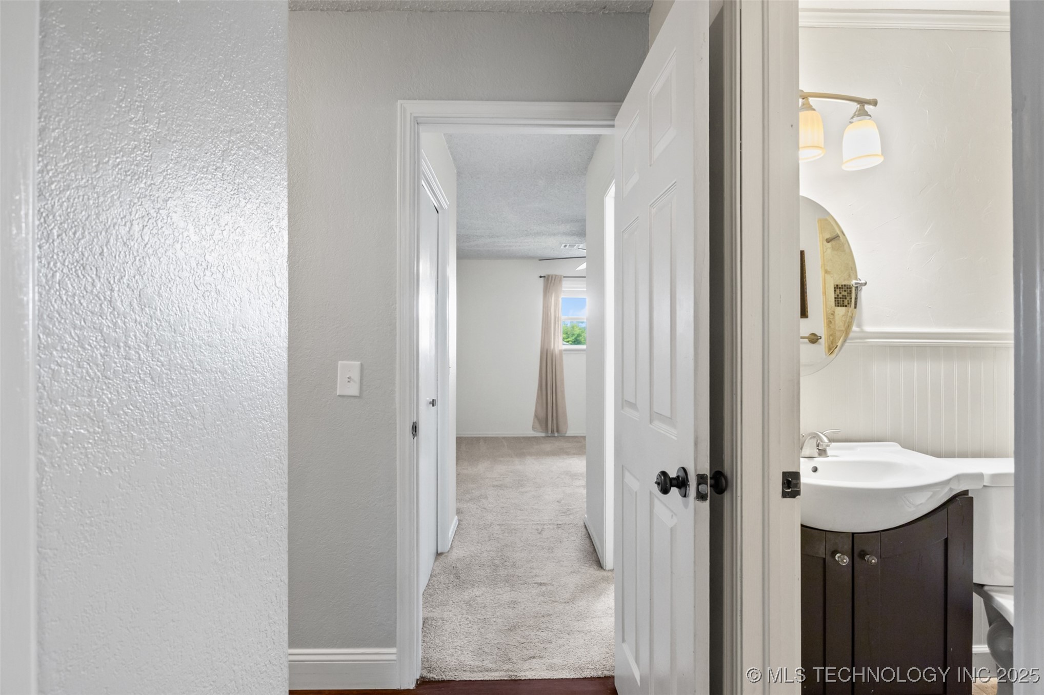 4607 Rolling Hills Drive Property Photo 31