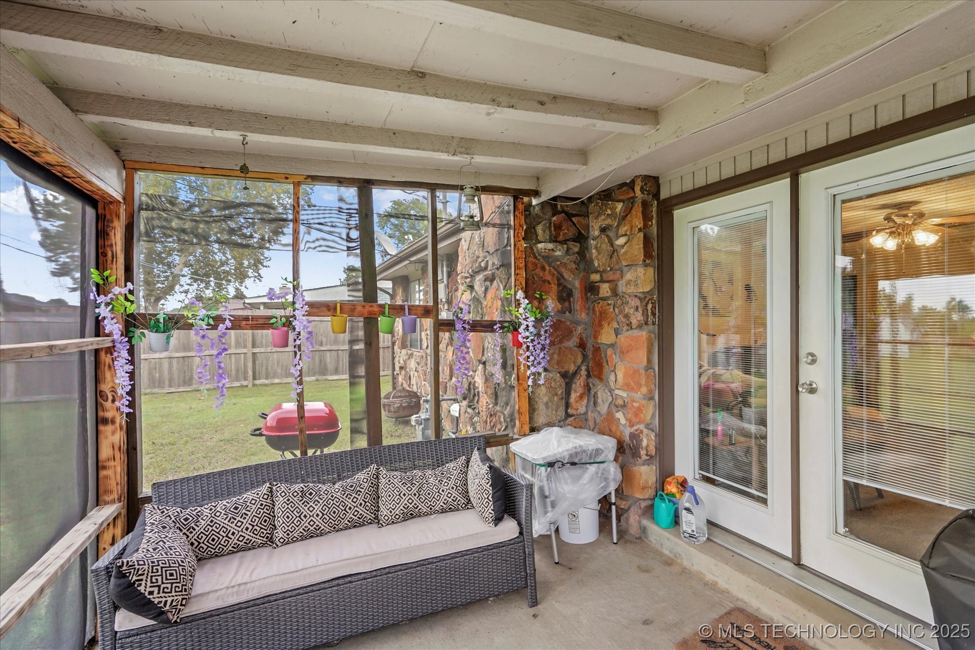 409 W Trinidad Drive Property Photo 24