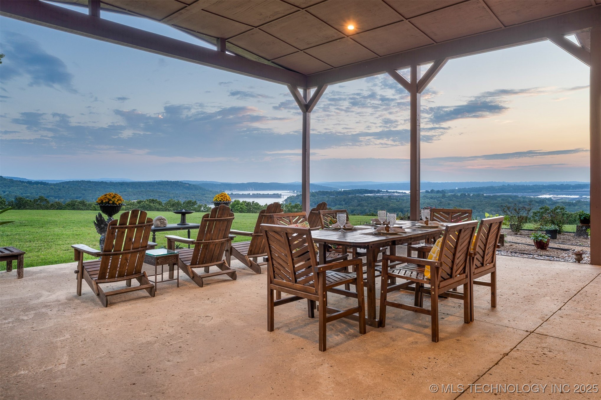 27245 S 565 Road Property Photo 24