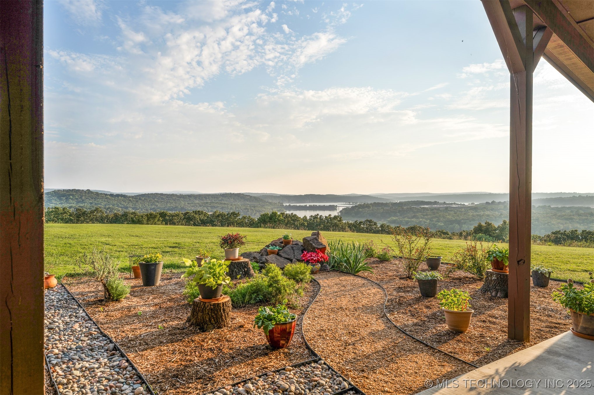 27245 S 565 Road Property Photo 56