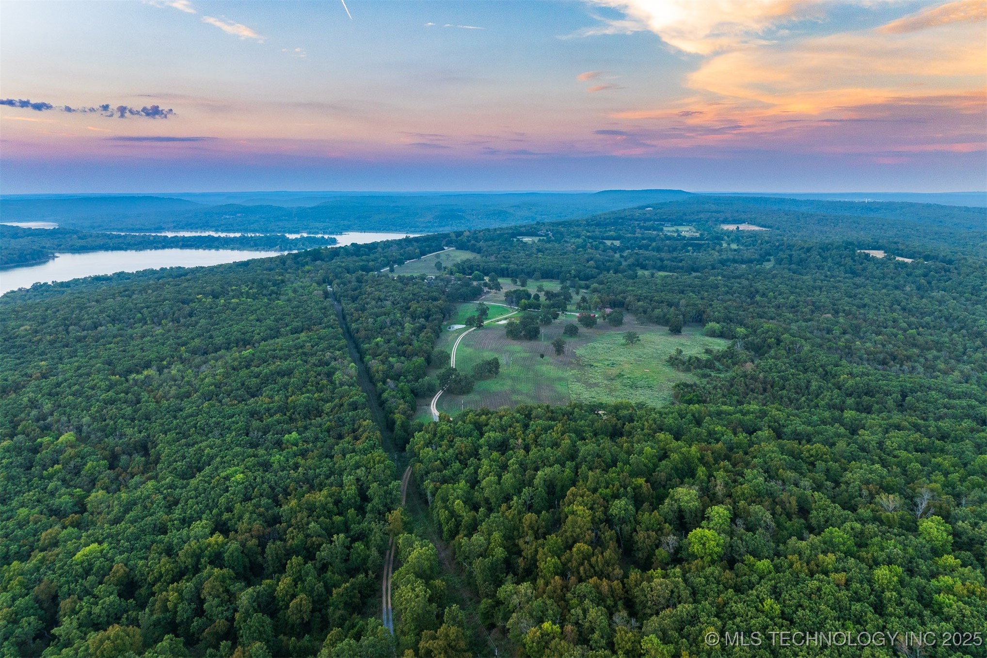 27245 S 565 Road Property Photo 91