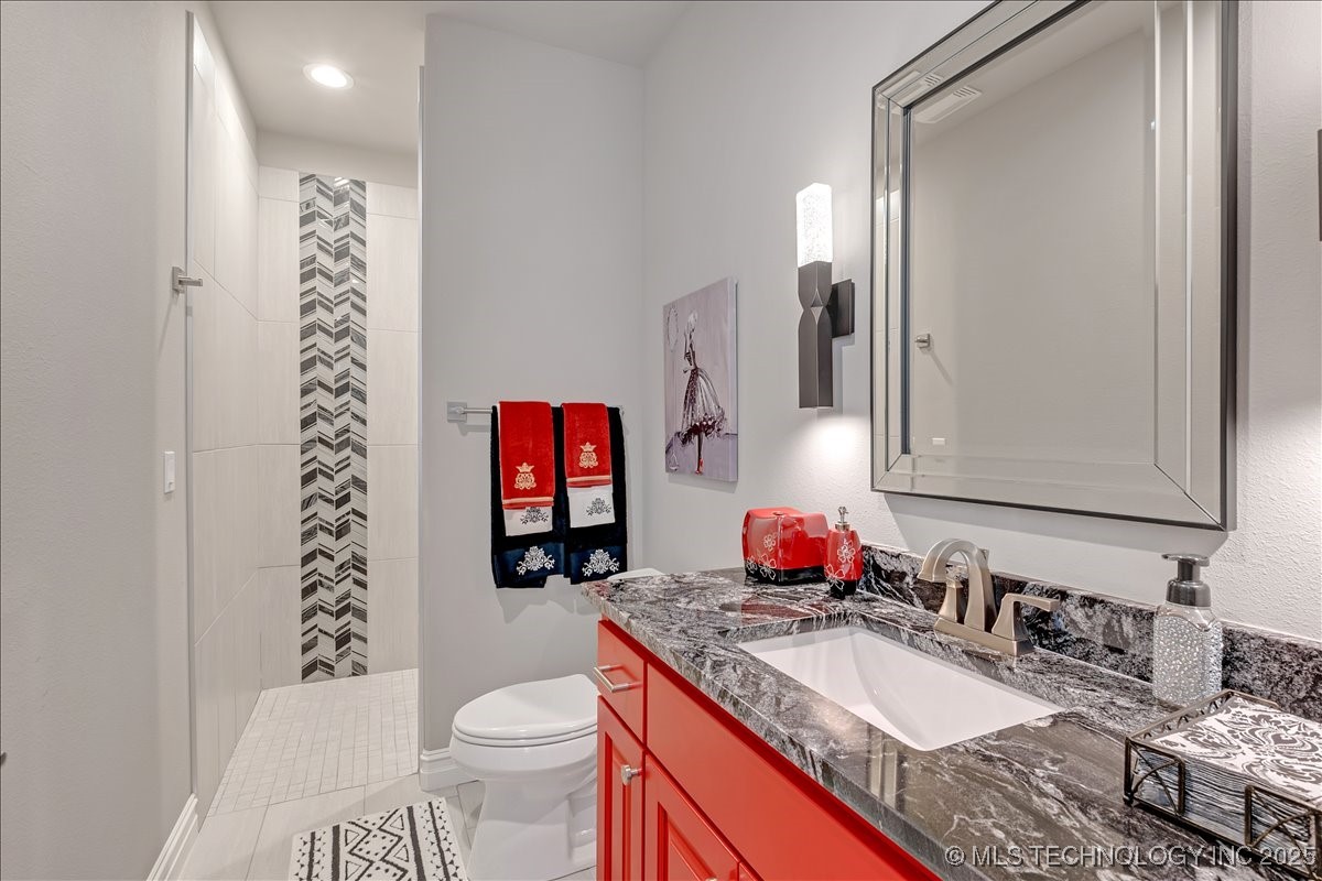 1105 W 84th Street Property Photo 50