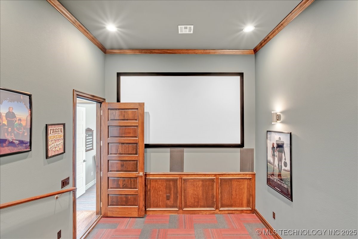 1105 W 84th Street Property Photo 56