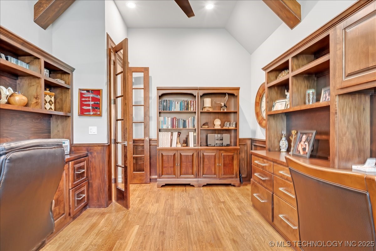 1105 W 84th Street Property Photo 59