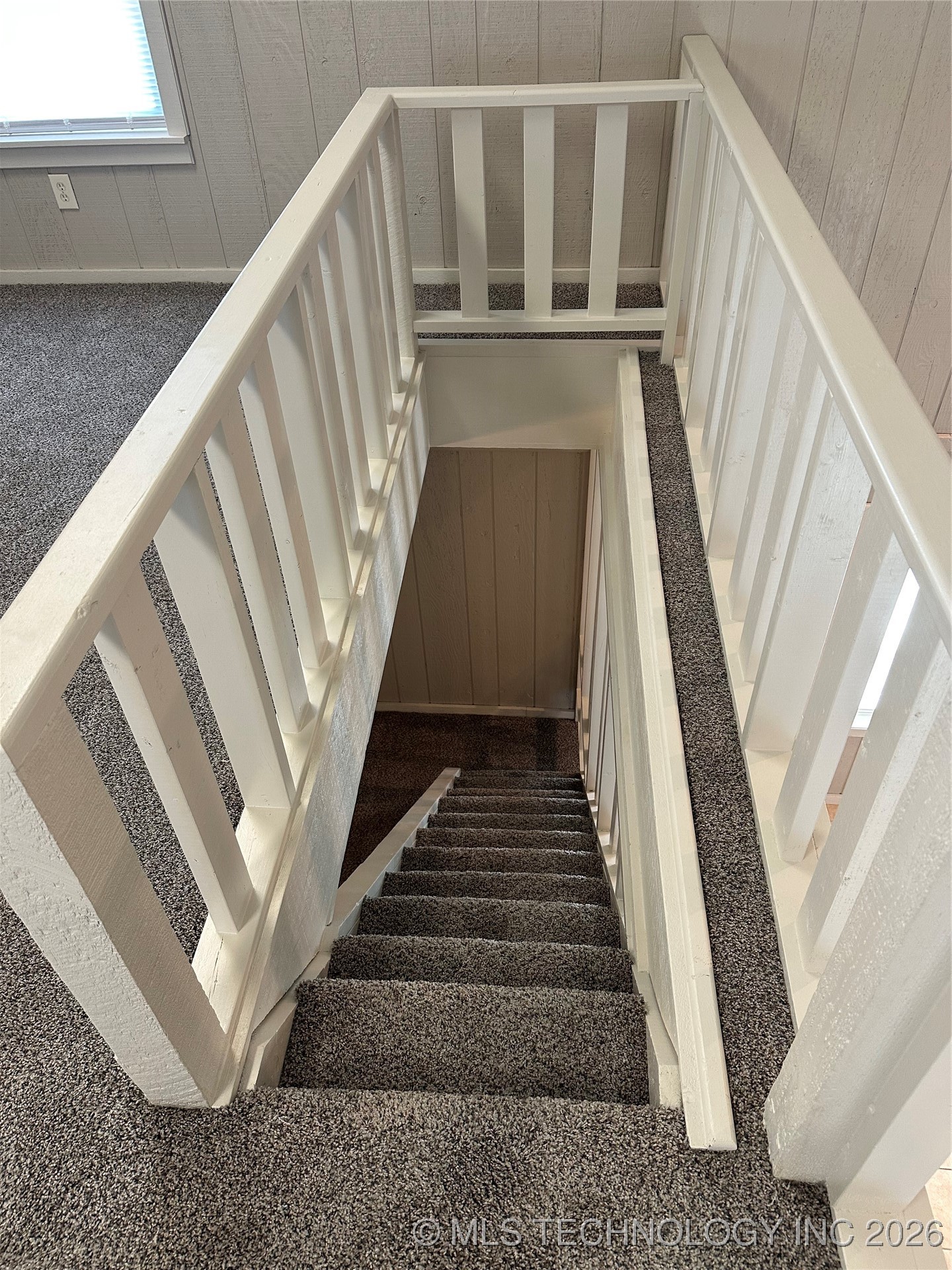 129 W Tahlequah Property Photo 14