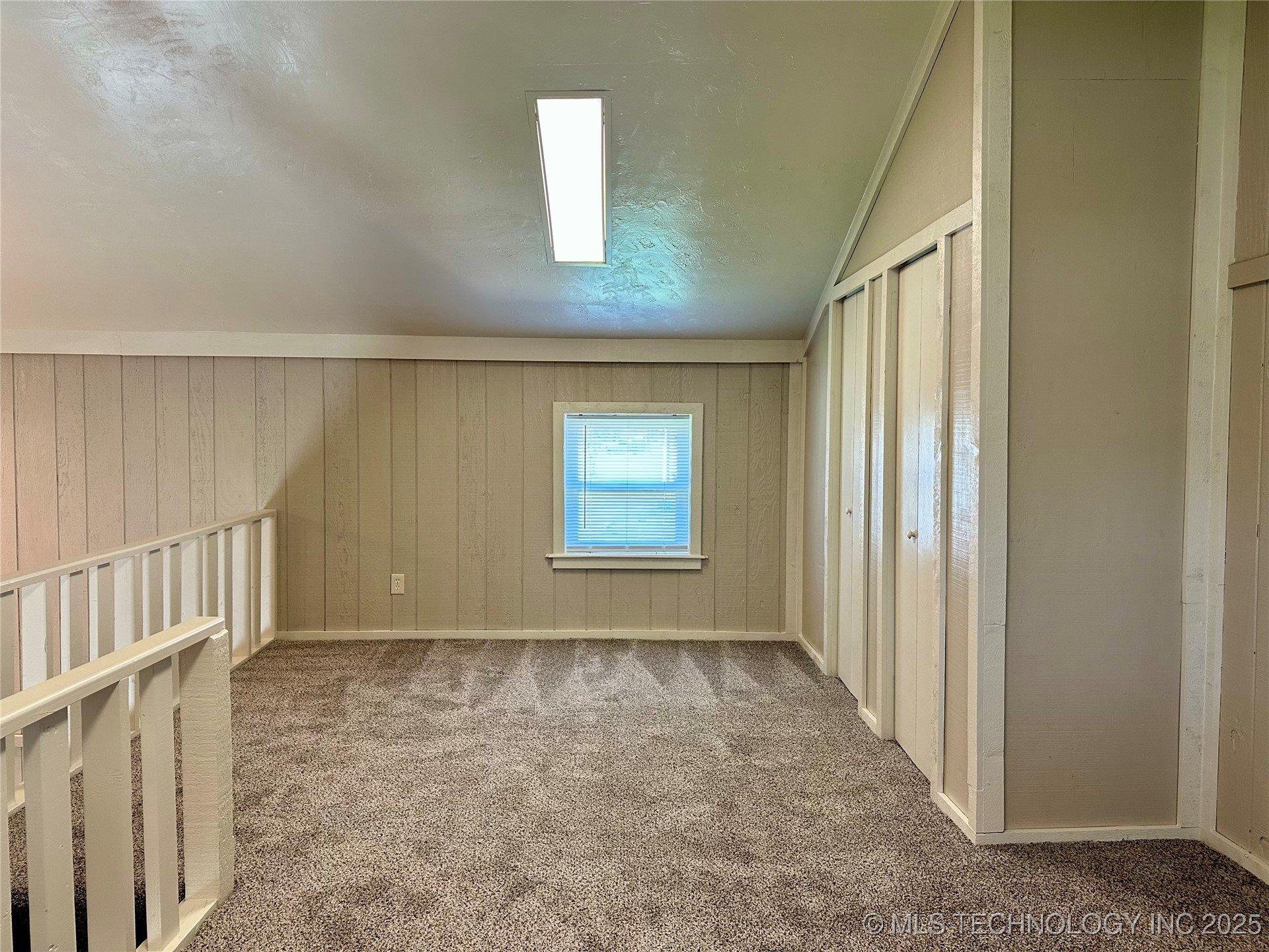 129 W Tahlequah Property Photo 16