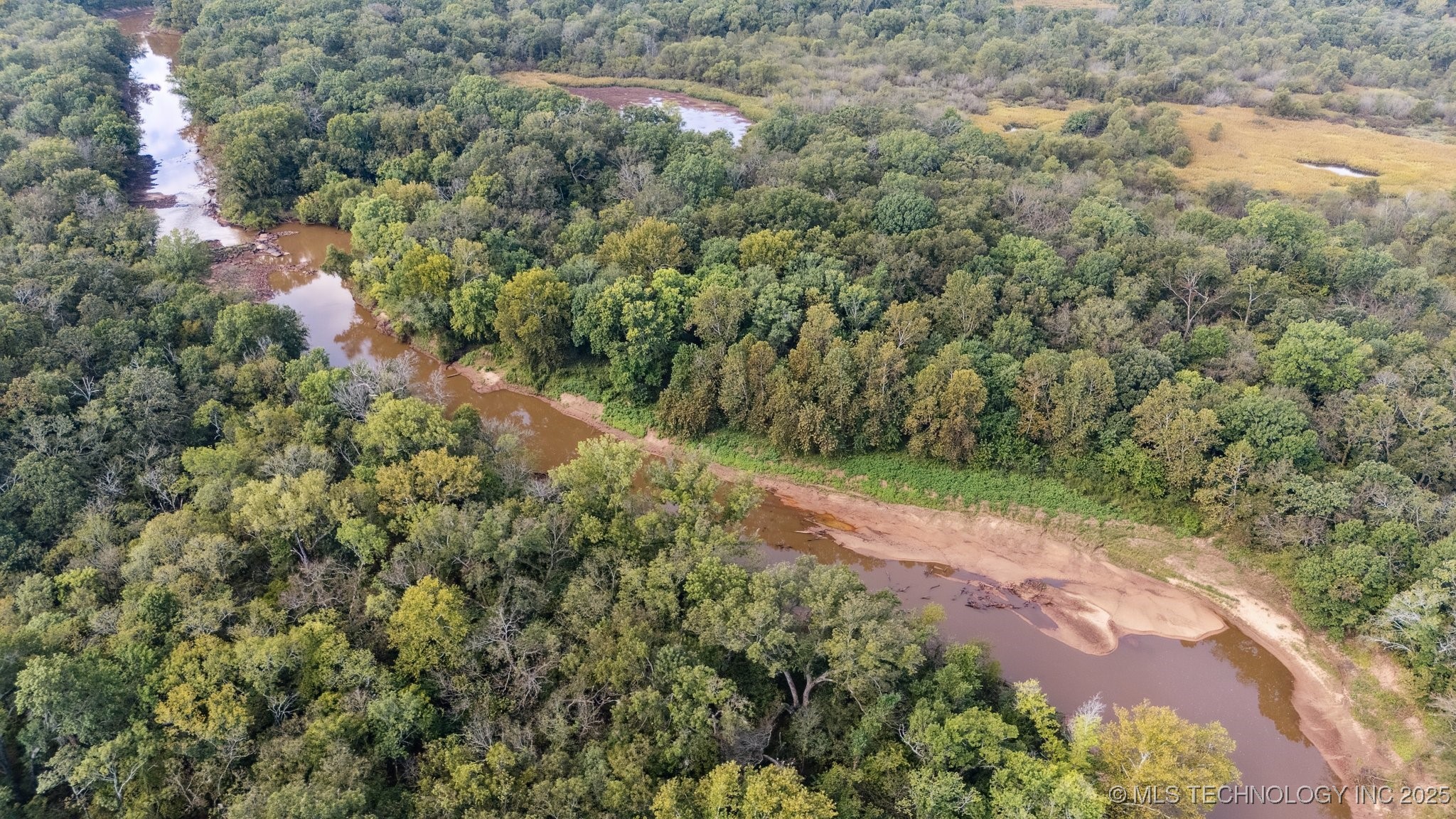 Webster Road Property Photo 5