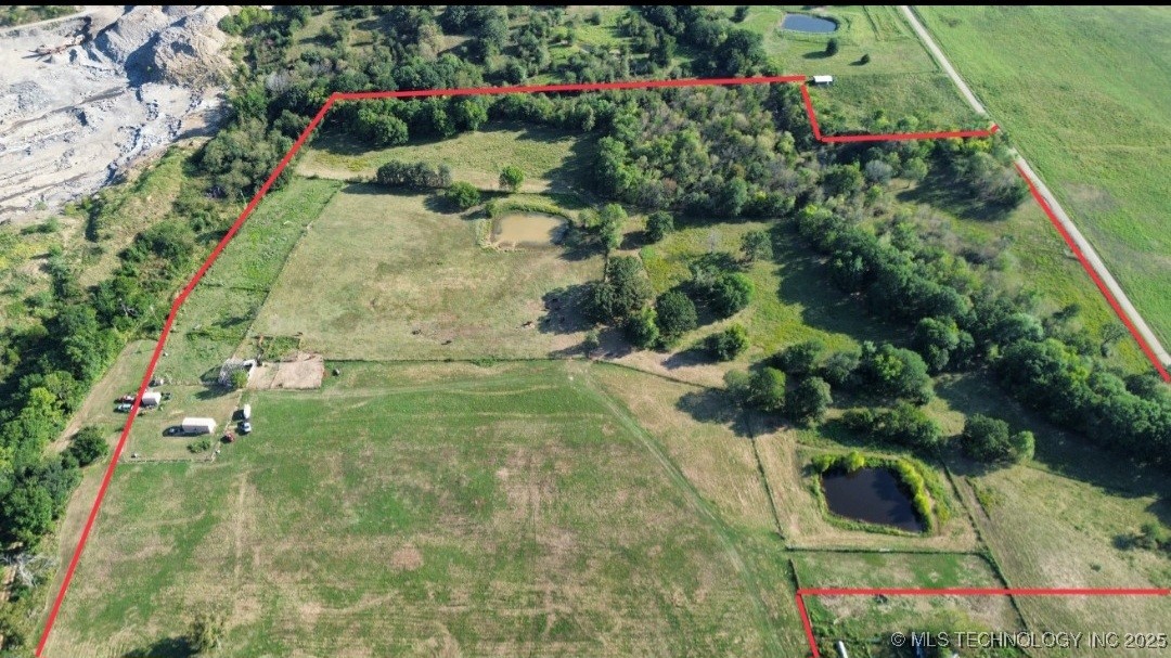 20449 E Cass Road Property Photo 4