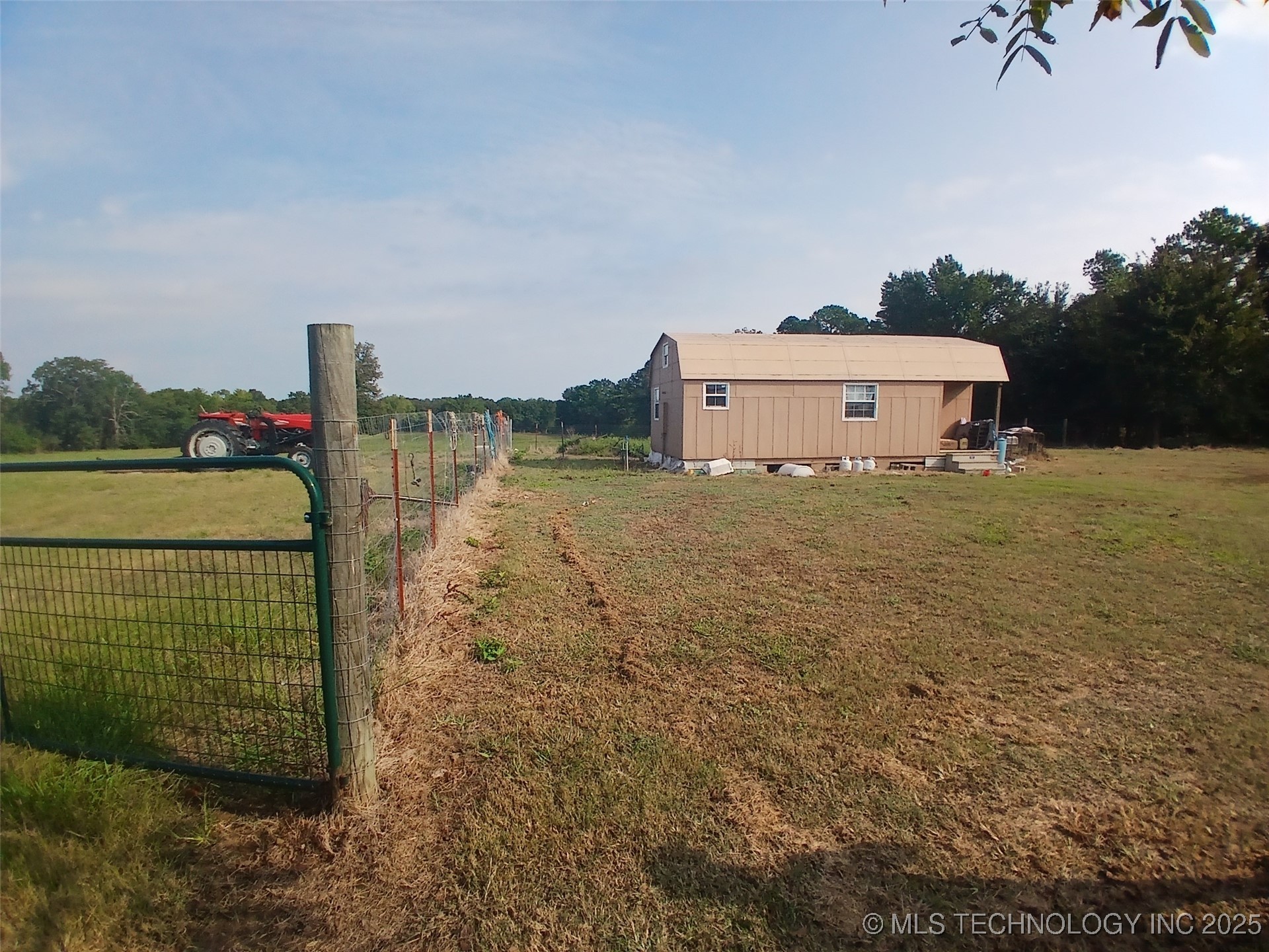 20449 E Cass Road Property Photo 6