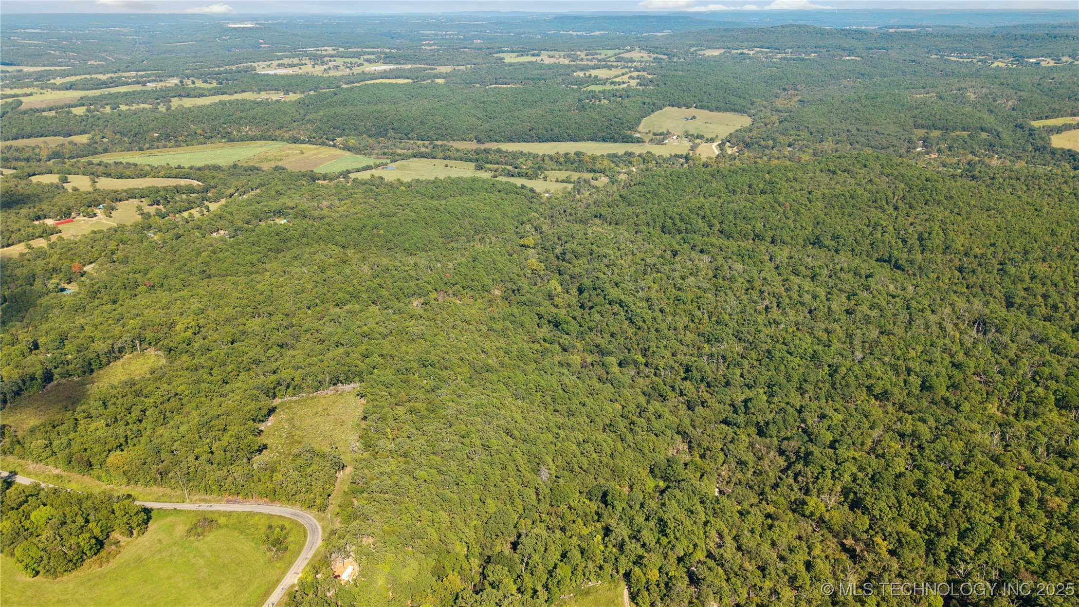 473438 E 790 Road Property Photo 1