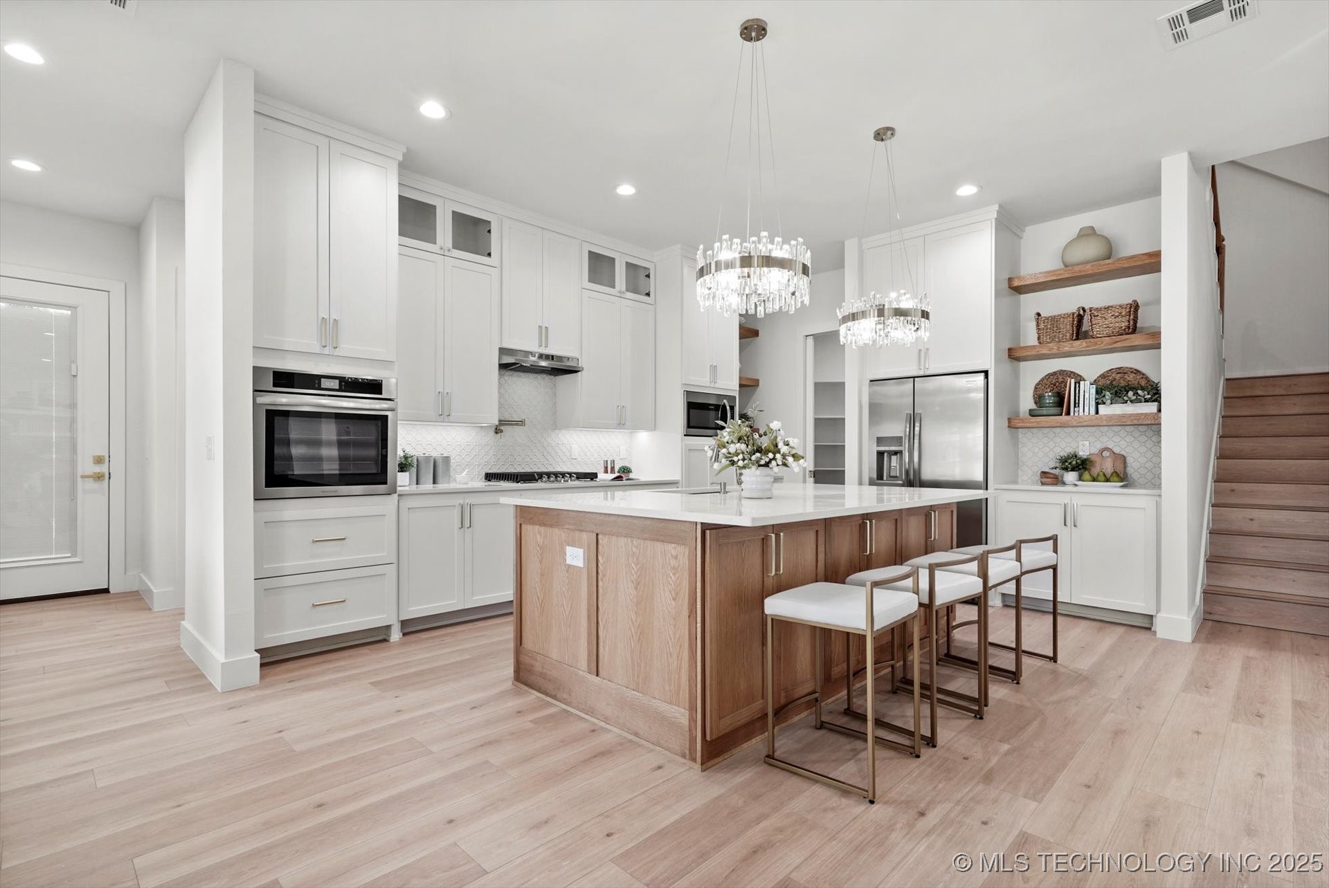 7927 E 26th Place Property Photo 7