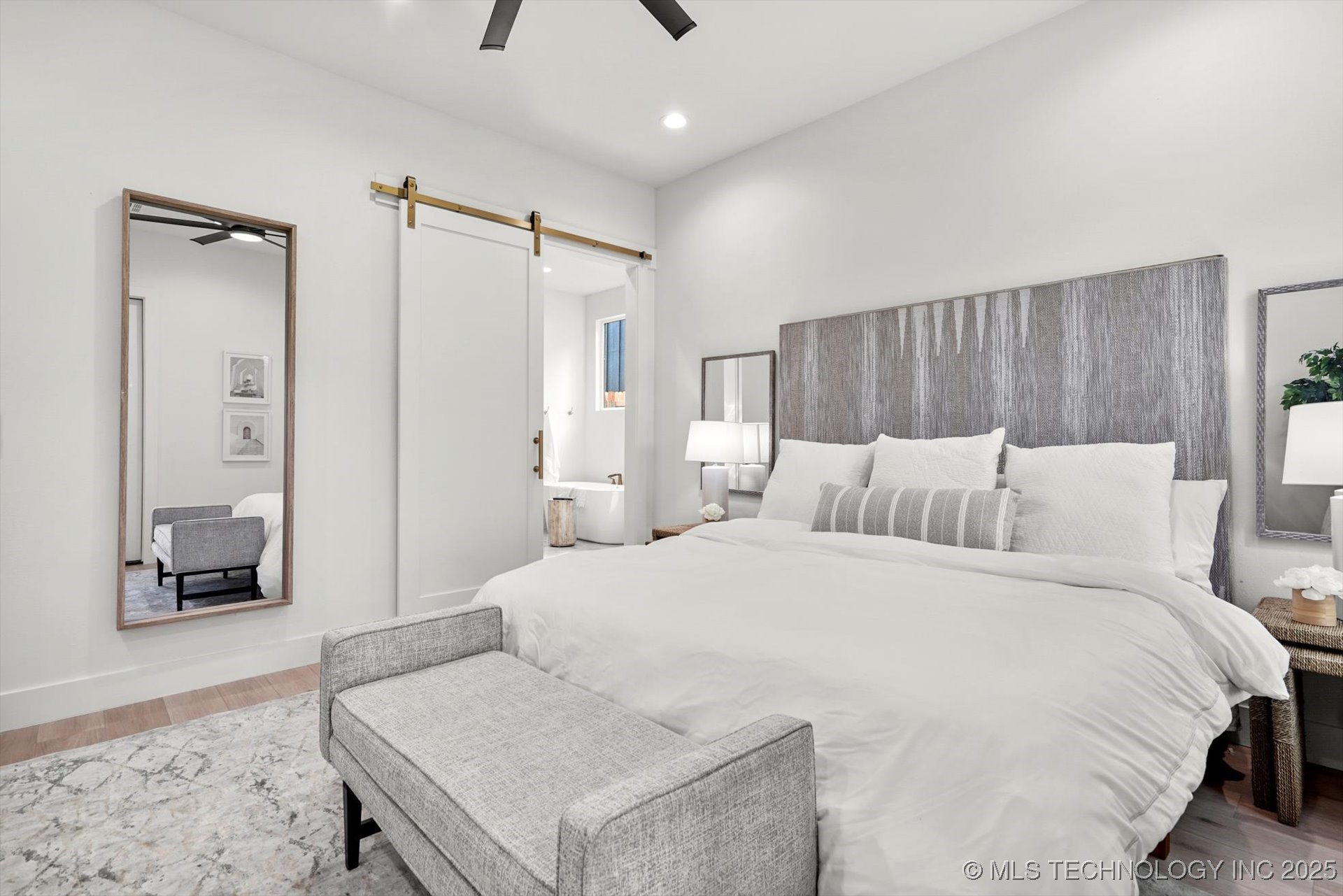 7927 E 26th Place Property Photo 13