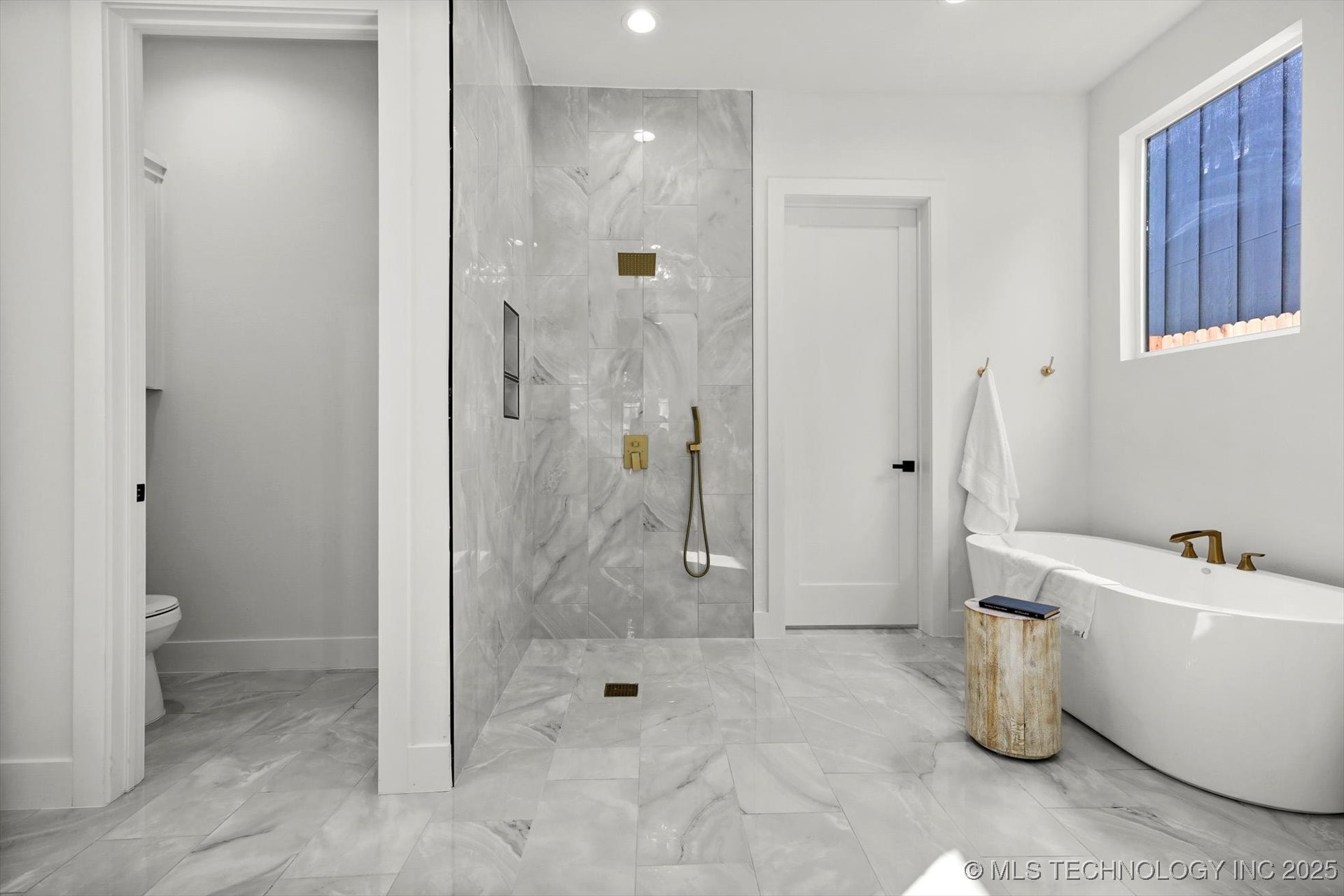 7927 E 26th Place Property Photo 14