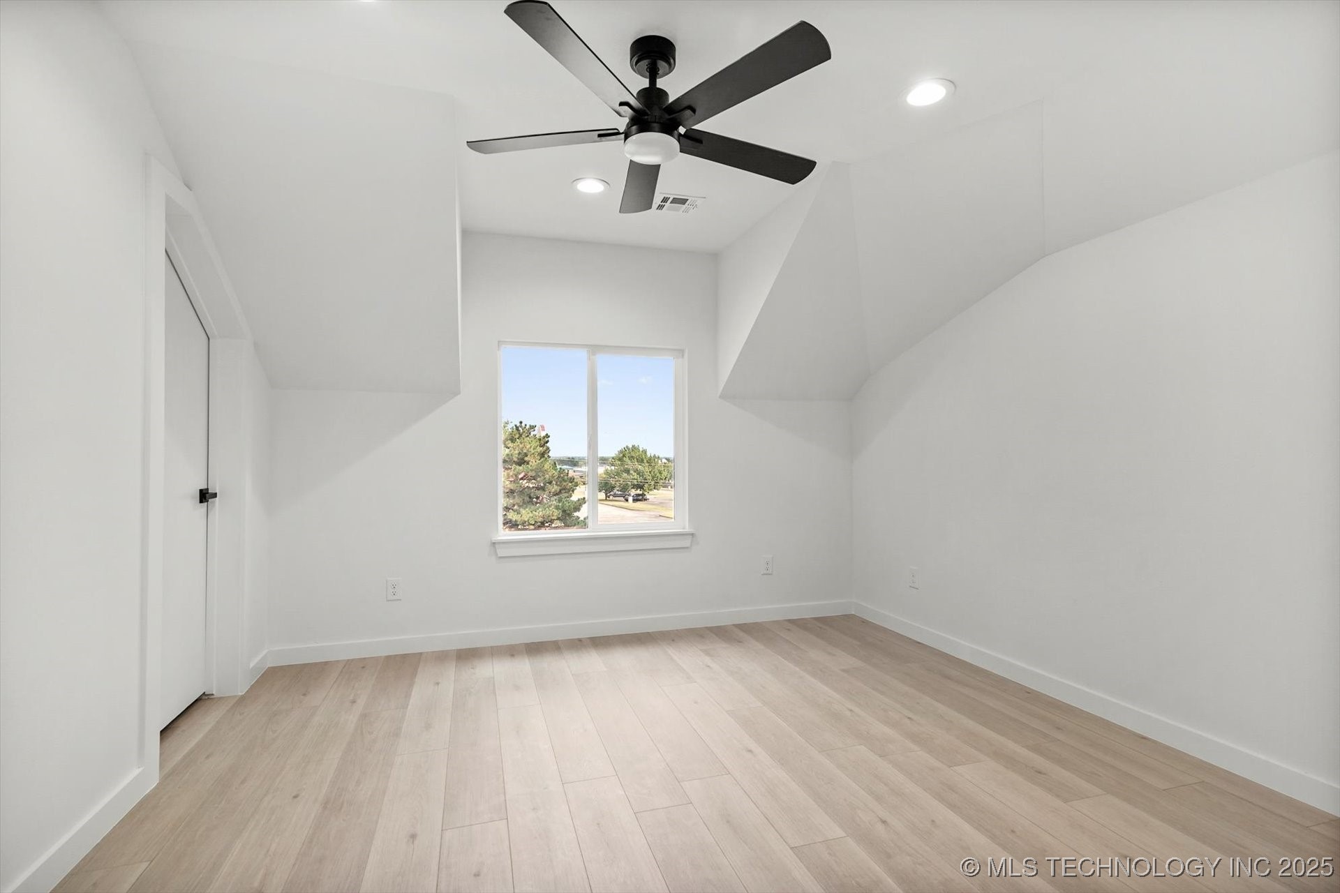 7927 E 26th Place Property Photo 24