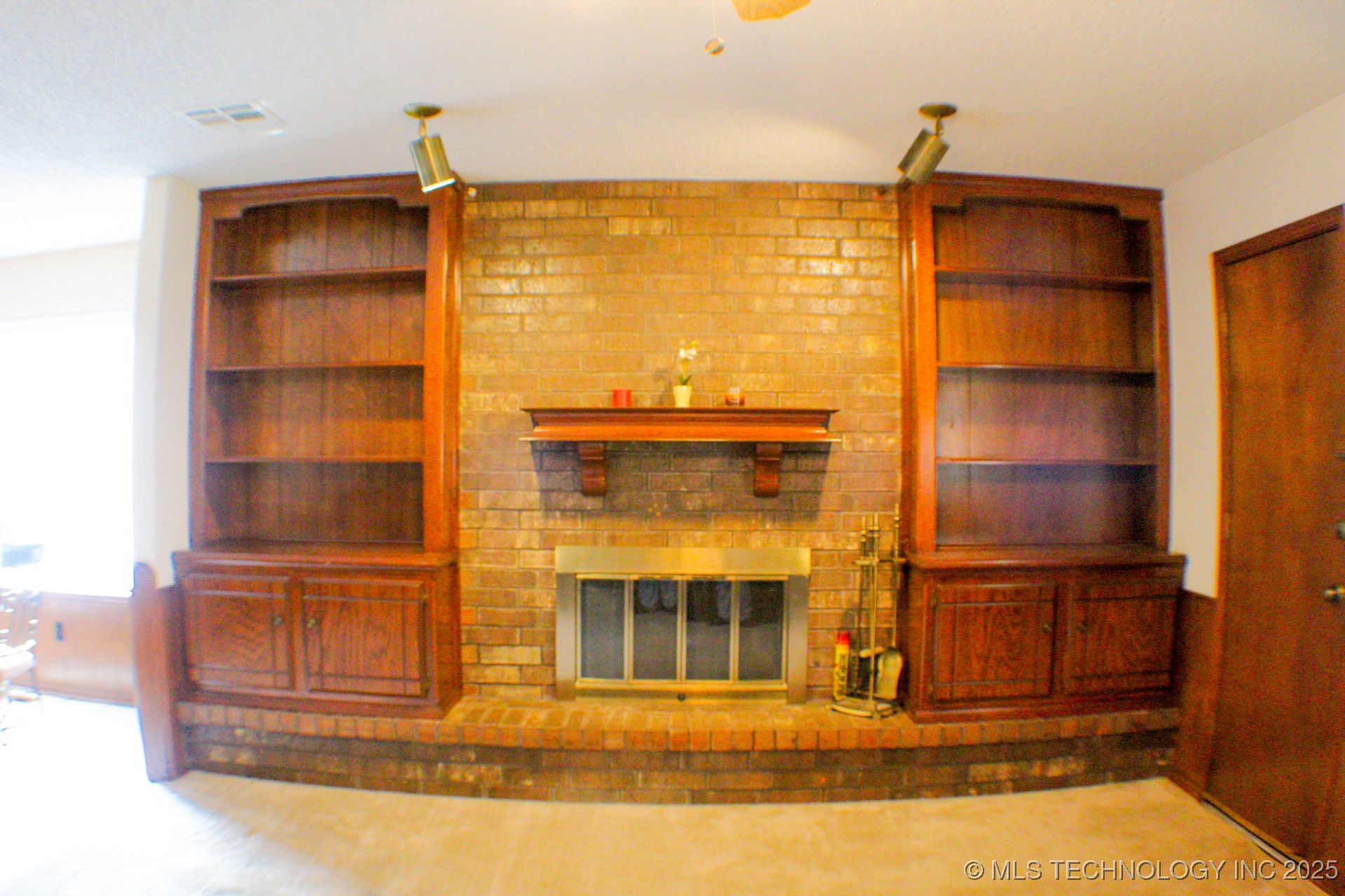 5408 Sudbury Lane Property Photo 6