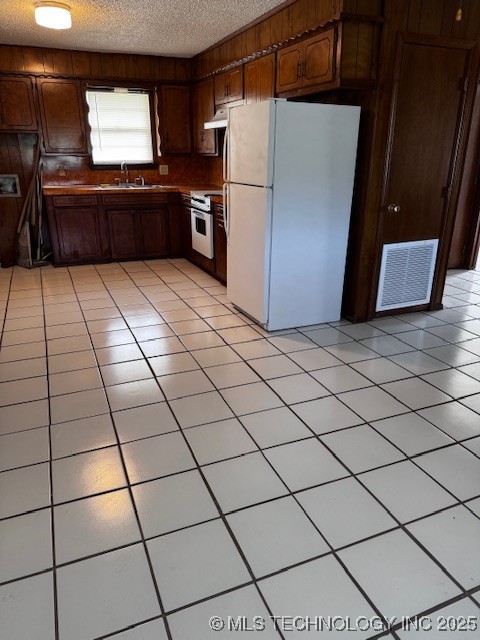 505 S Ashwood Street Property Photo 12